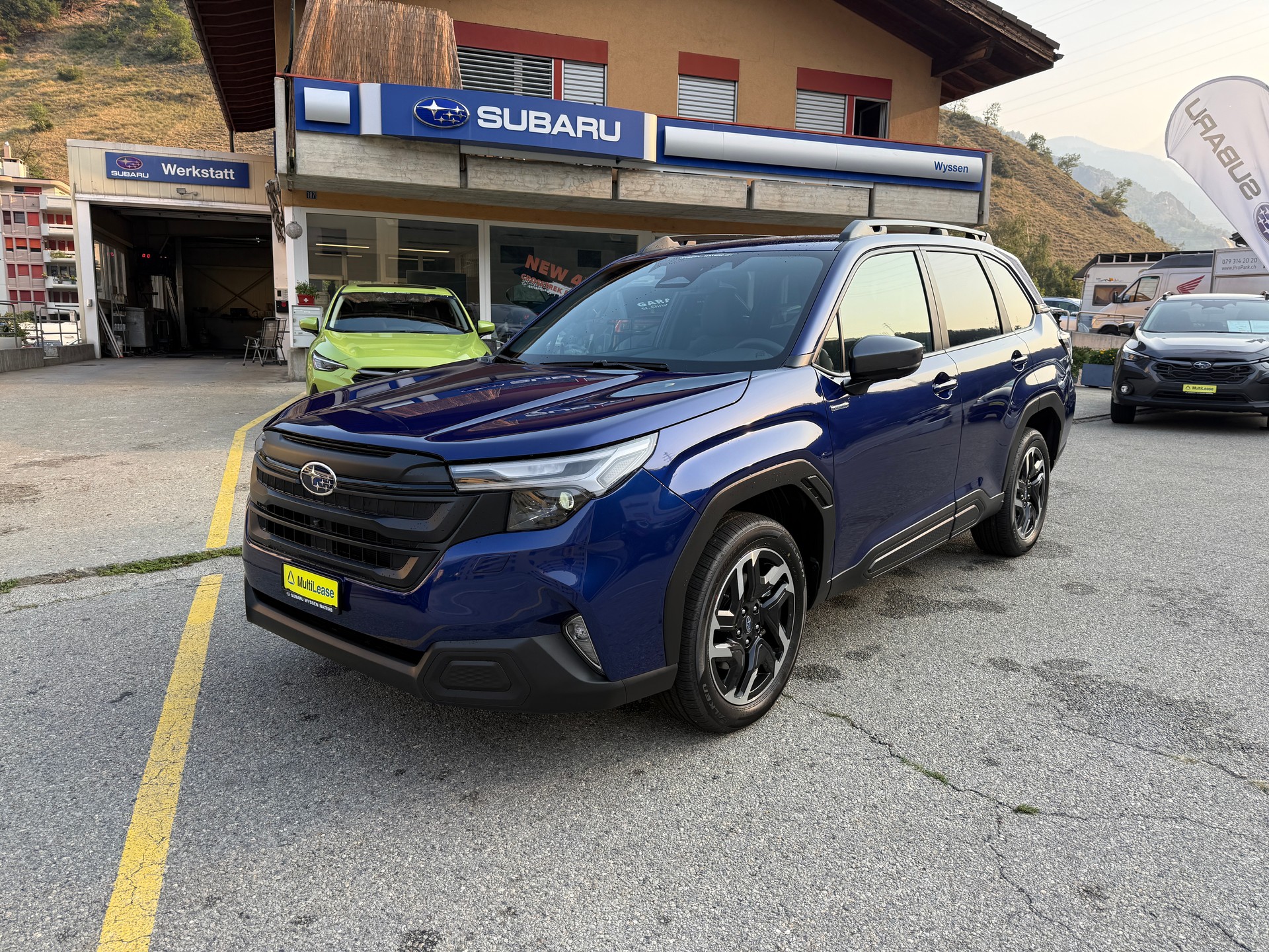 SUBARU Forester Station 2.0i e-Boxer Swiss Plus