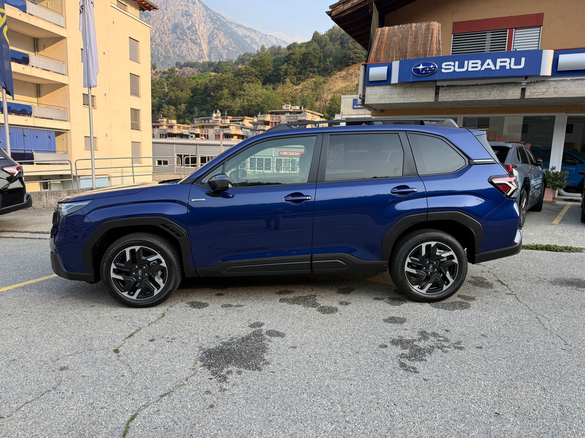 SUBARU Forester Station 2.0i e-Boxer Swiss Plus-showroom-element-1