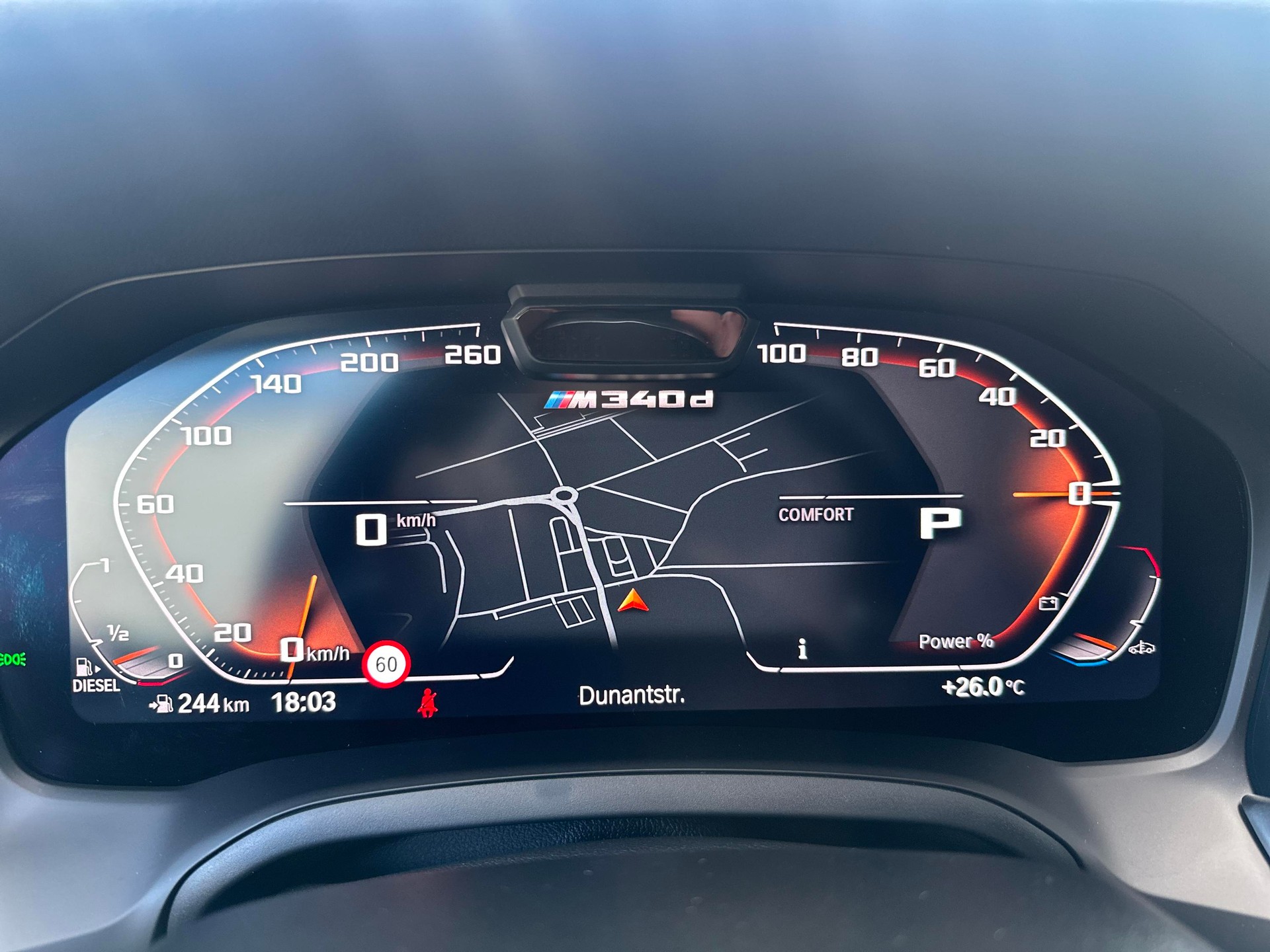 BMW M340d xDrive-image-12