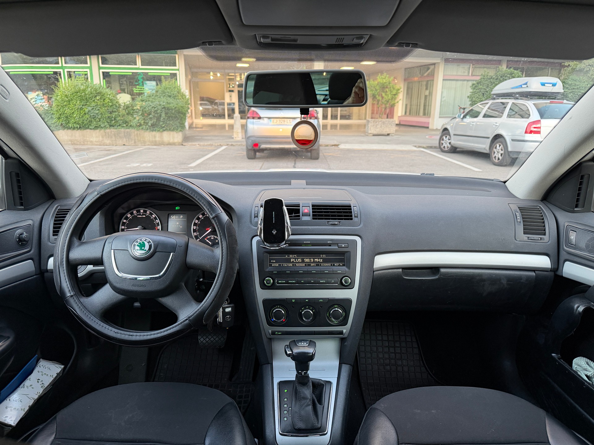 SKODA Octavia Combi 2.0 TDI Family DSG - Expertise 10/07/2026-image-7