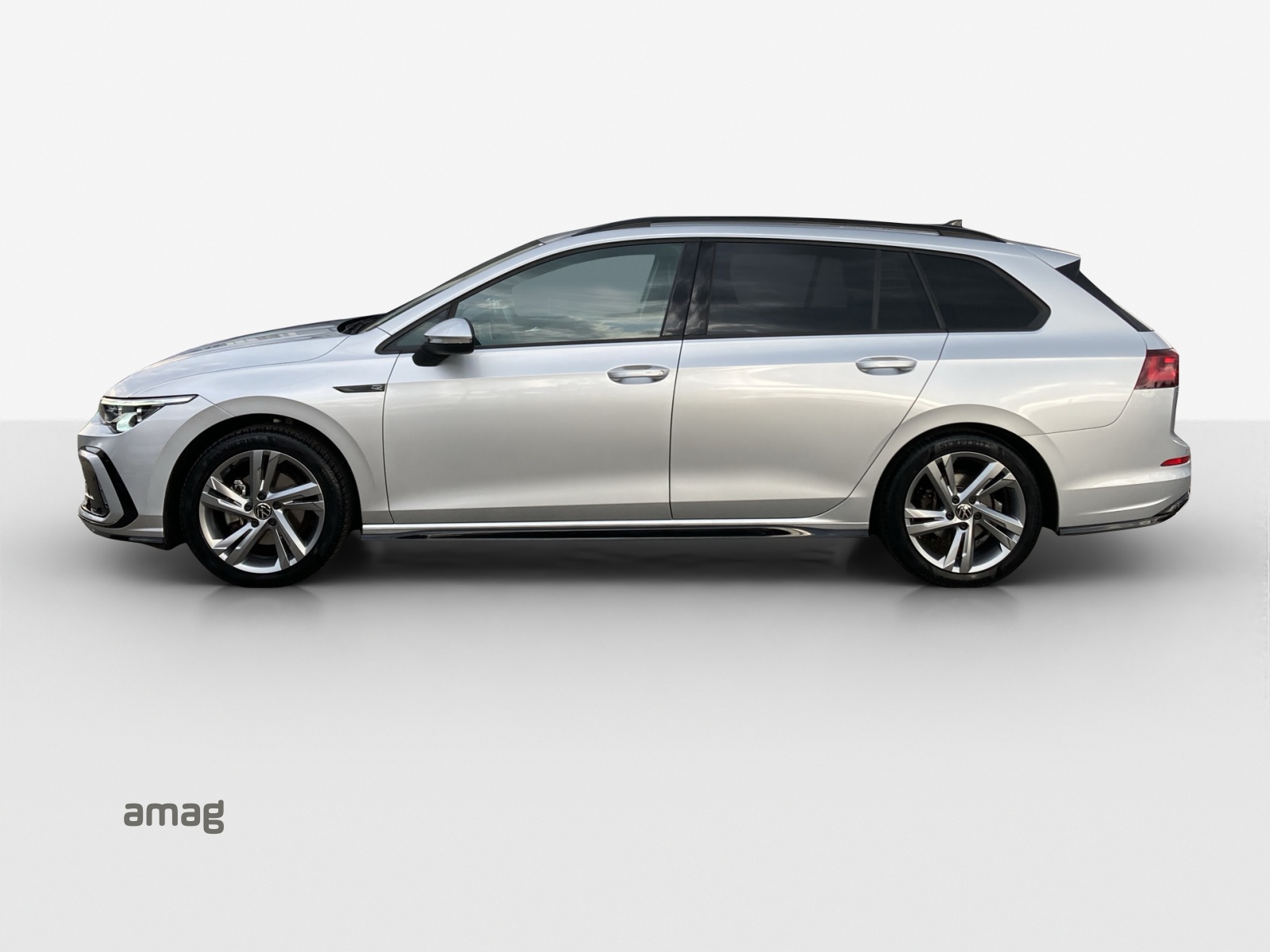 VW Golf Variant 1.5 eTSI mHEV R-Line-image-1