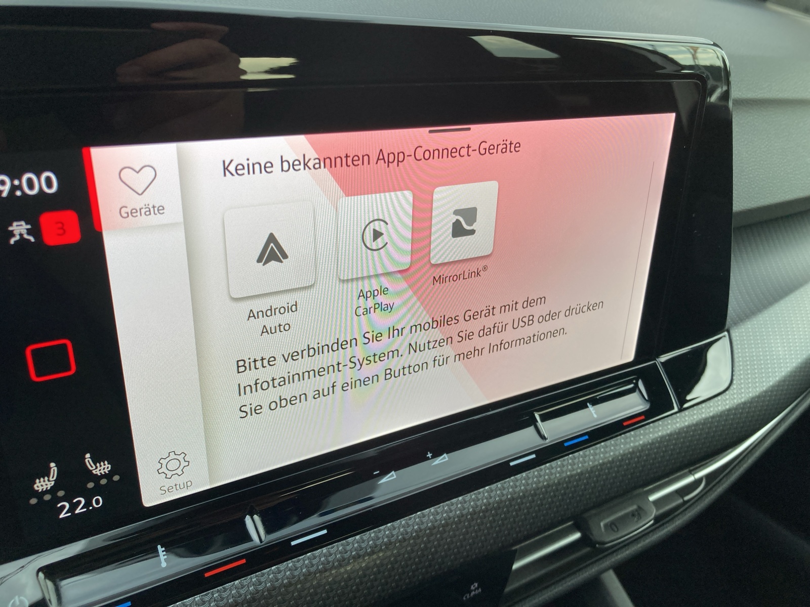 VW Golf Variant 1.5 eTSI mHEV R-Line-image-15