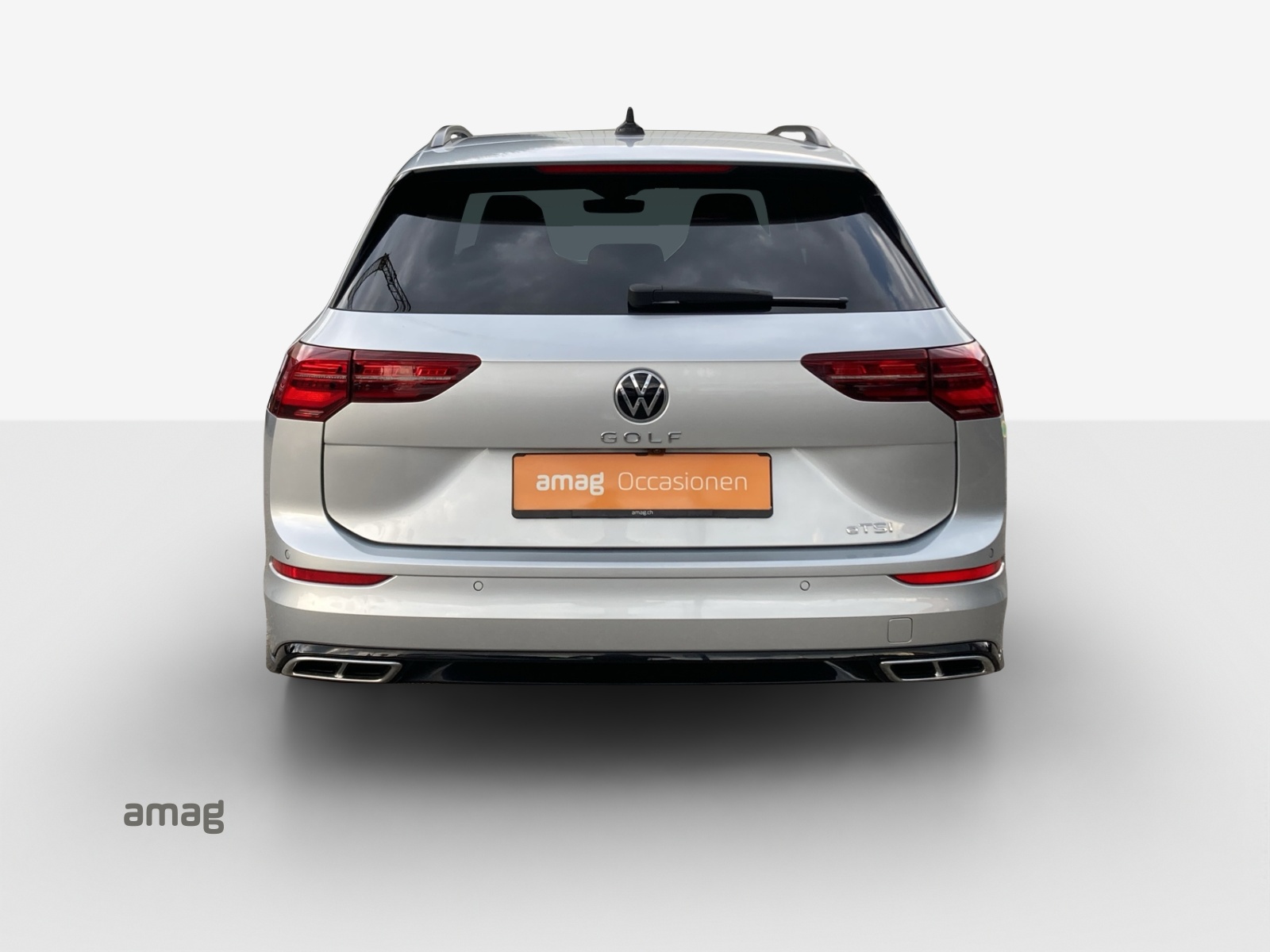 VW Golf Variant 1.5 eTSI mHEV R-Line-image-3