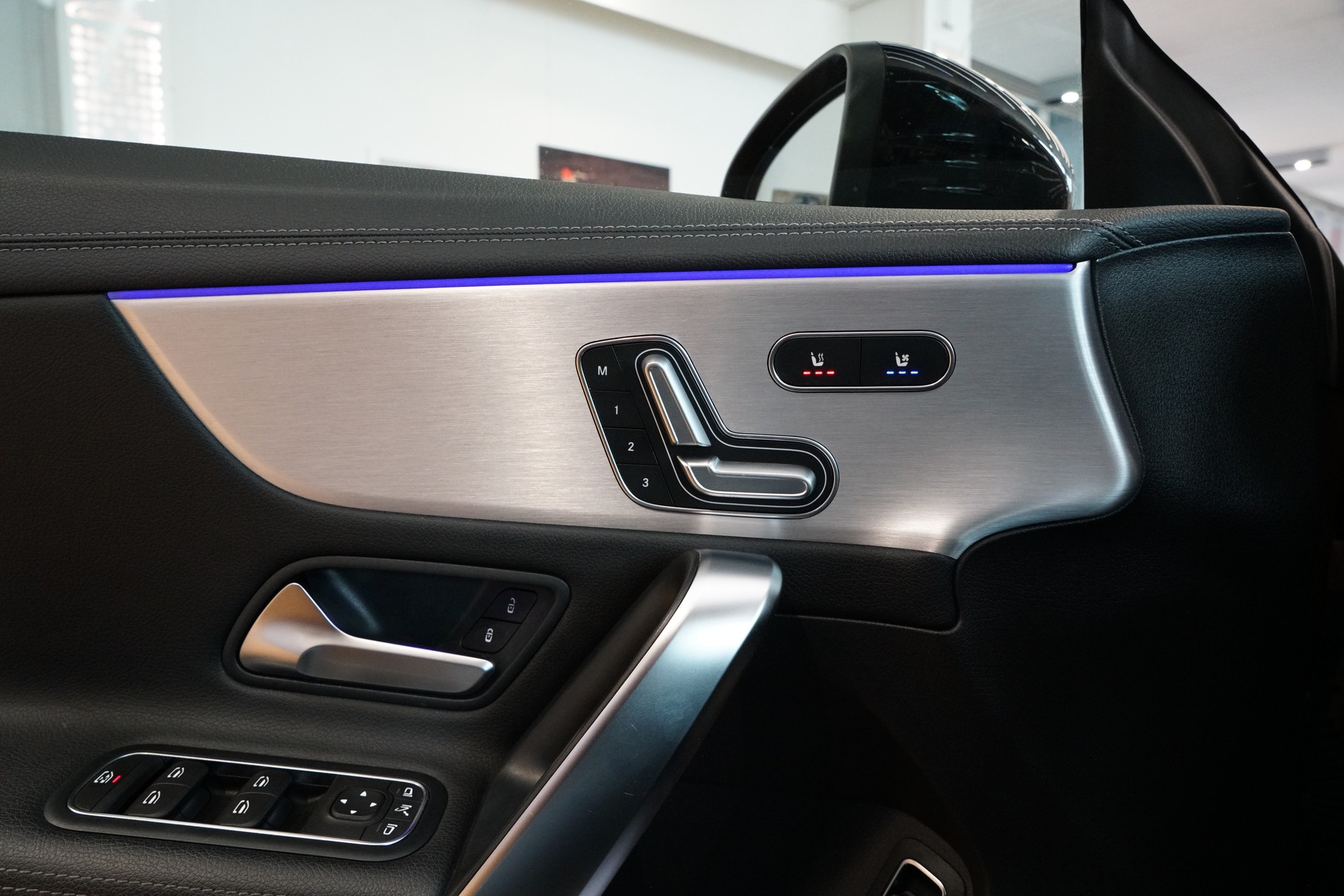 MERCEDES-BENZ CLA 45 S AMG 4Matic+ 8G-DCT-image-18