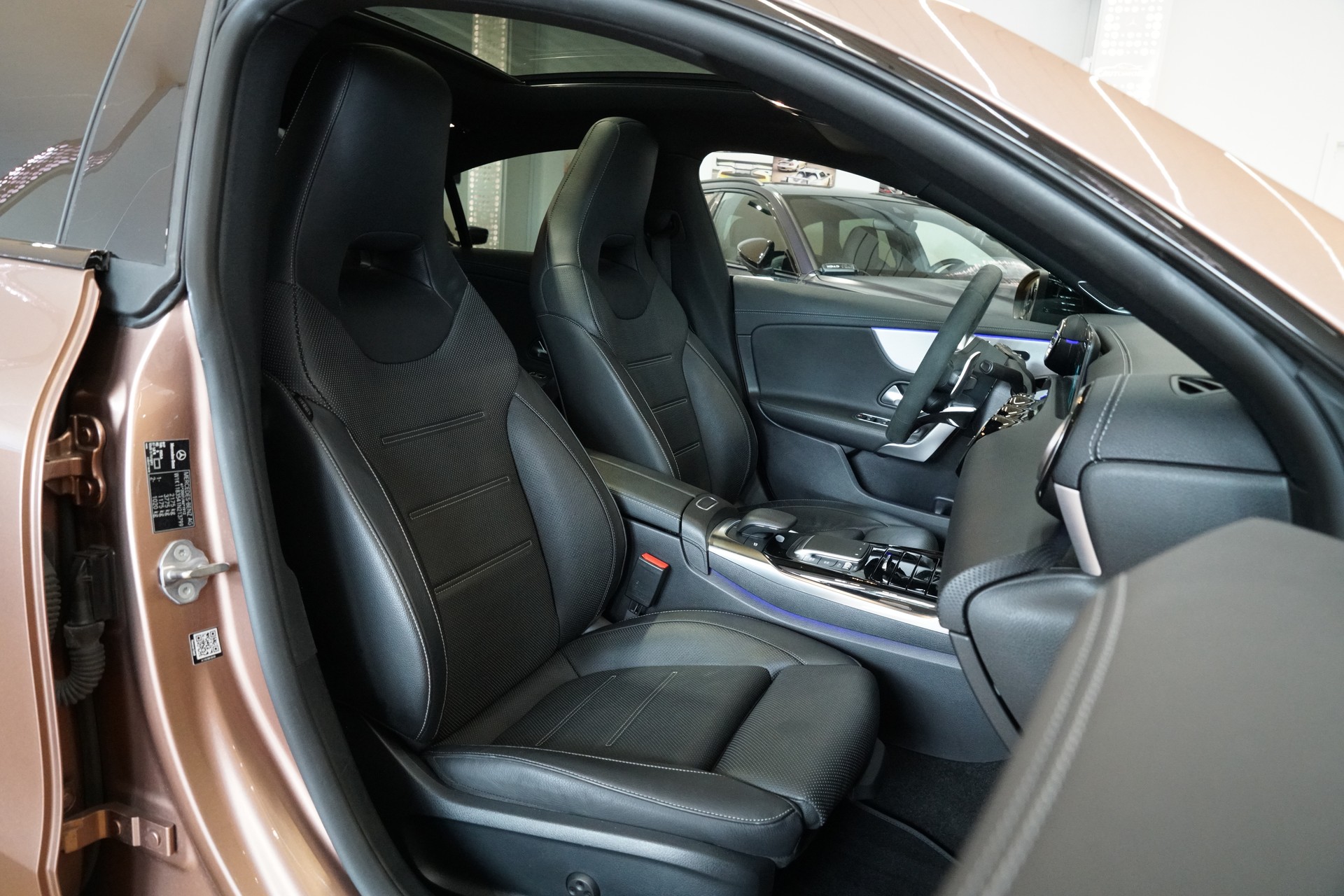 MERCEDES-BENZ CLA 45 S AMG 4Matic+ 8G-DCT-image-22