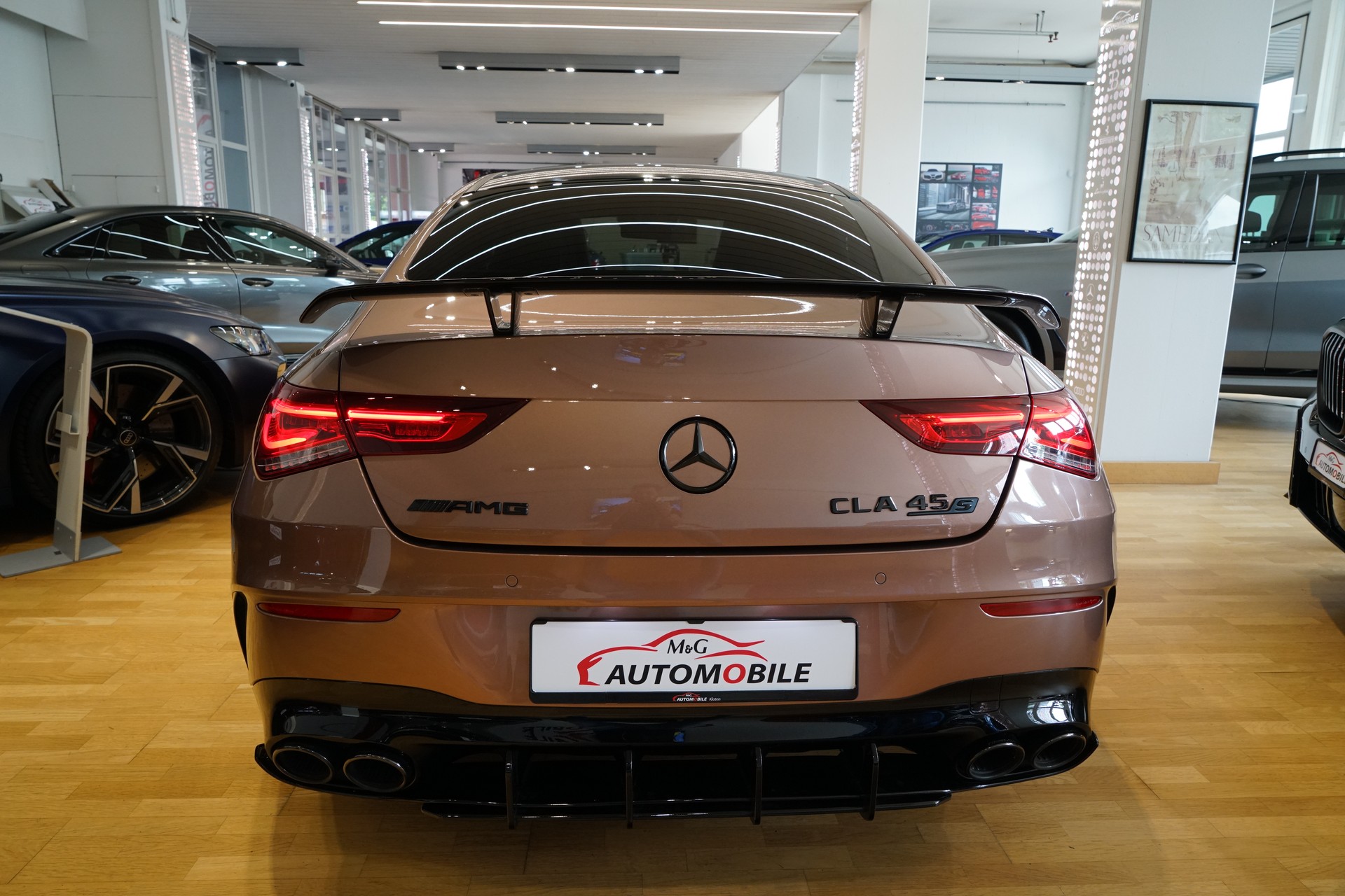 MERCEDES-BENZ CLA 45 S AMG 4Matic+ 8G-DCT-image-4