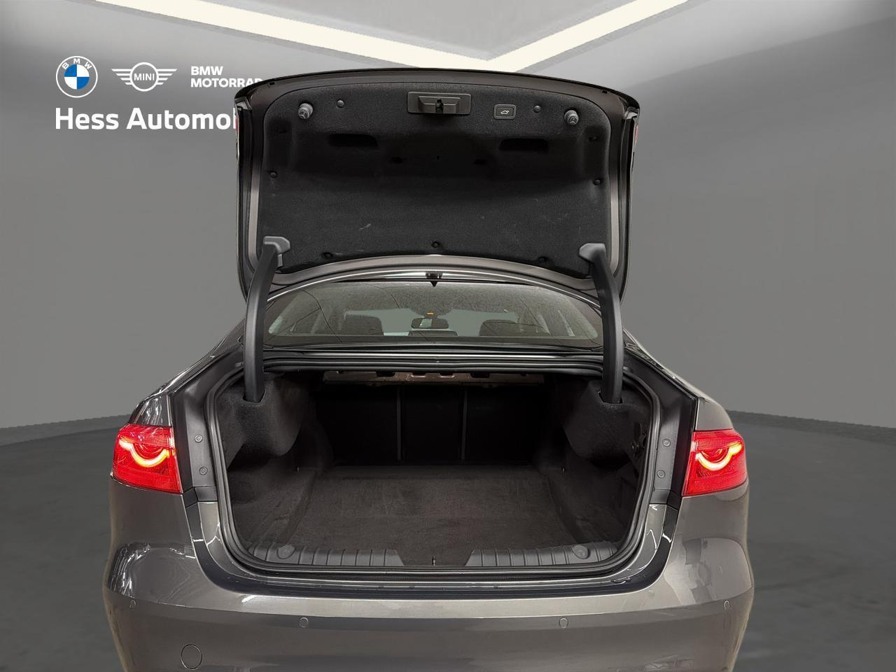 JAGUAR XF 3.0 V6 Prestige AWD-image-7