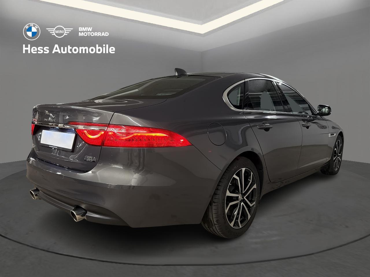 JAGUAR XF 3.0 V6 Prestige AWD-image-2