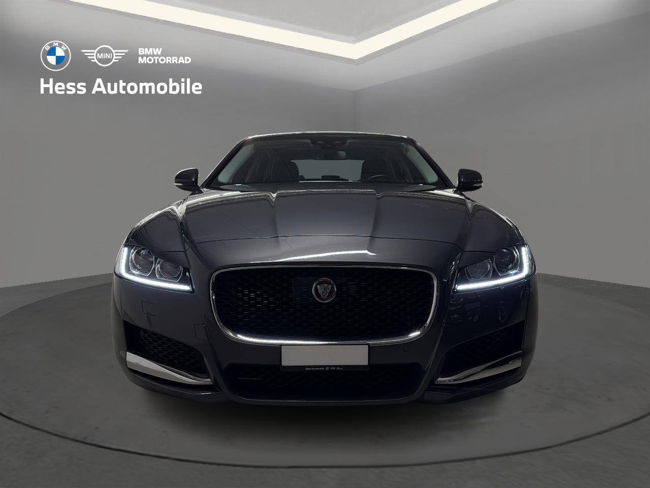 JAGUAR XF 3.0 V6 Prestige AWD-image-4