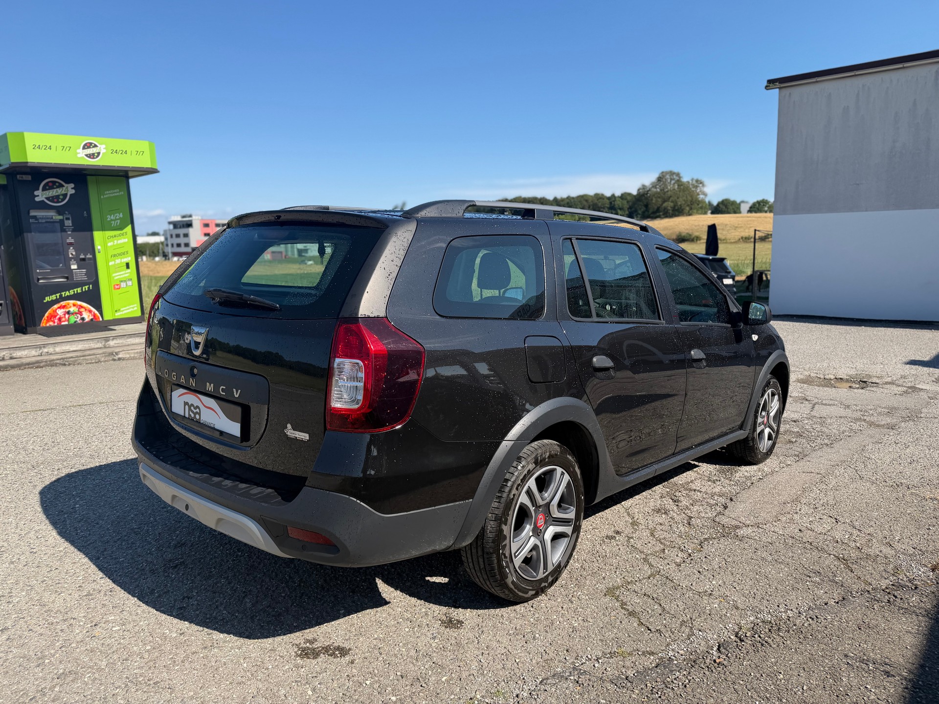 DACIA Logan MCV TCe 90 Stepway-image-3