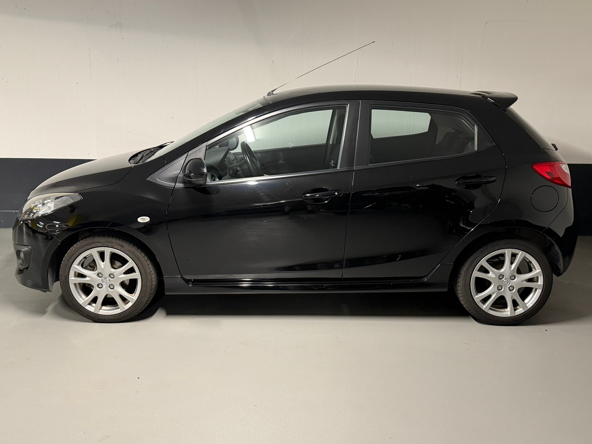 MAZDA 2 1.5i 16V Sport-image-1
