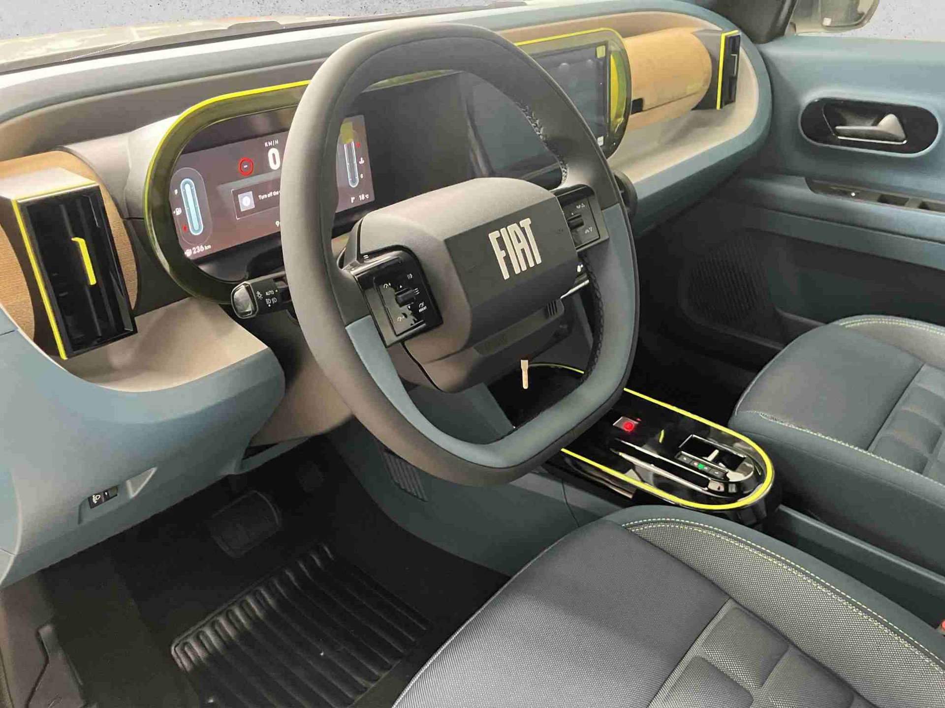 FIAT Grande Panda 1.2 Hybrid La Prima-image-8