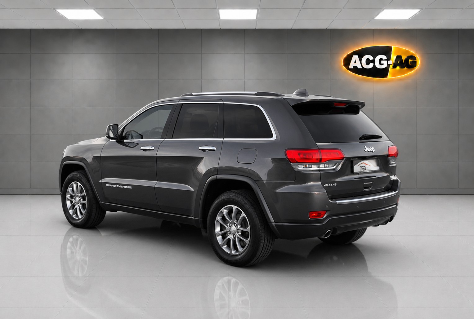 JEEP Grand Cherokee 3.0 CRD Overland Automatic ** Voll-Leder ** Gr-Navi ** RF-Kamera ** Anh-Kupplung ** Panorama-Glasdach ** Ab MFK-image-6