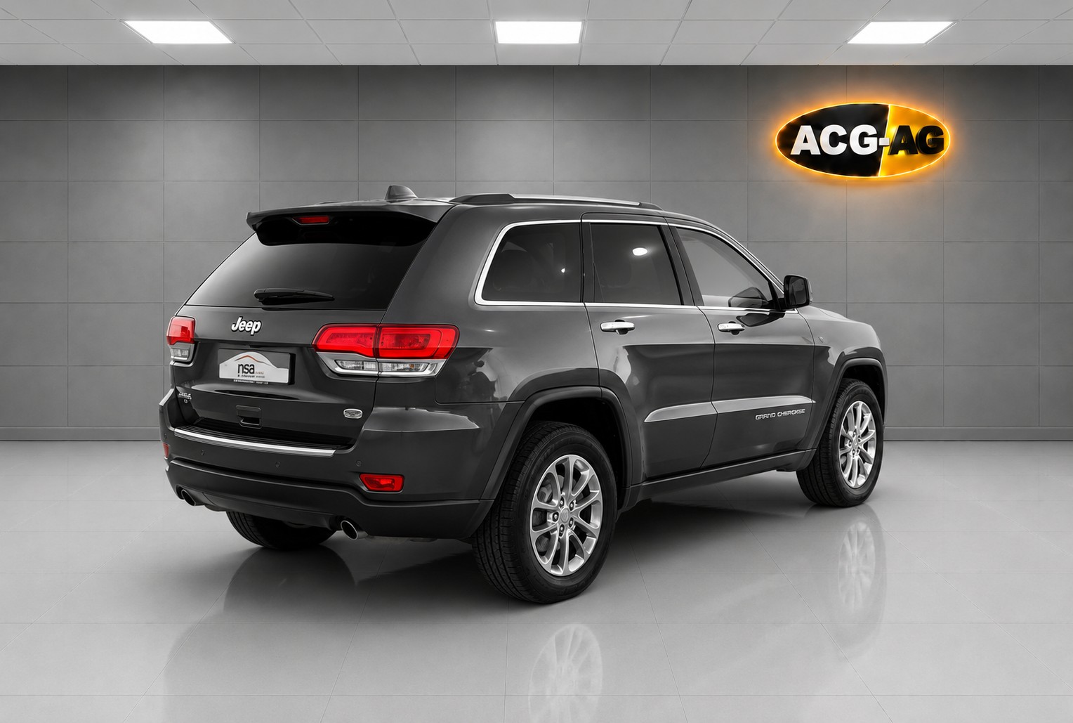 JEEP Grand Cherokee 3.0 CRD Overland Automatic ** Voll-Leder ** Gr-Navi ** RF-Kamera ** Anh-Kupplung ** Panorama-Glasdach ** Ab MFK-image-7