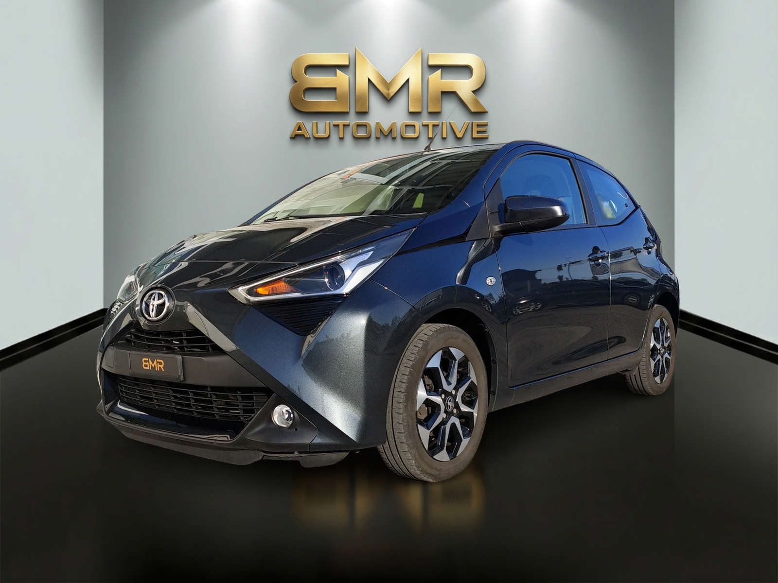 TOYOTA Aygo 1.0 VVT-i Trend-image-0
