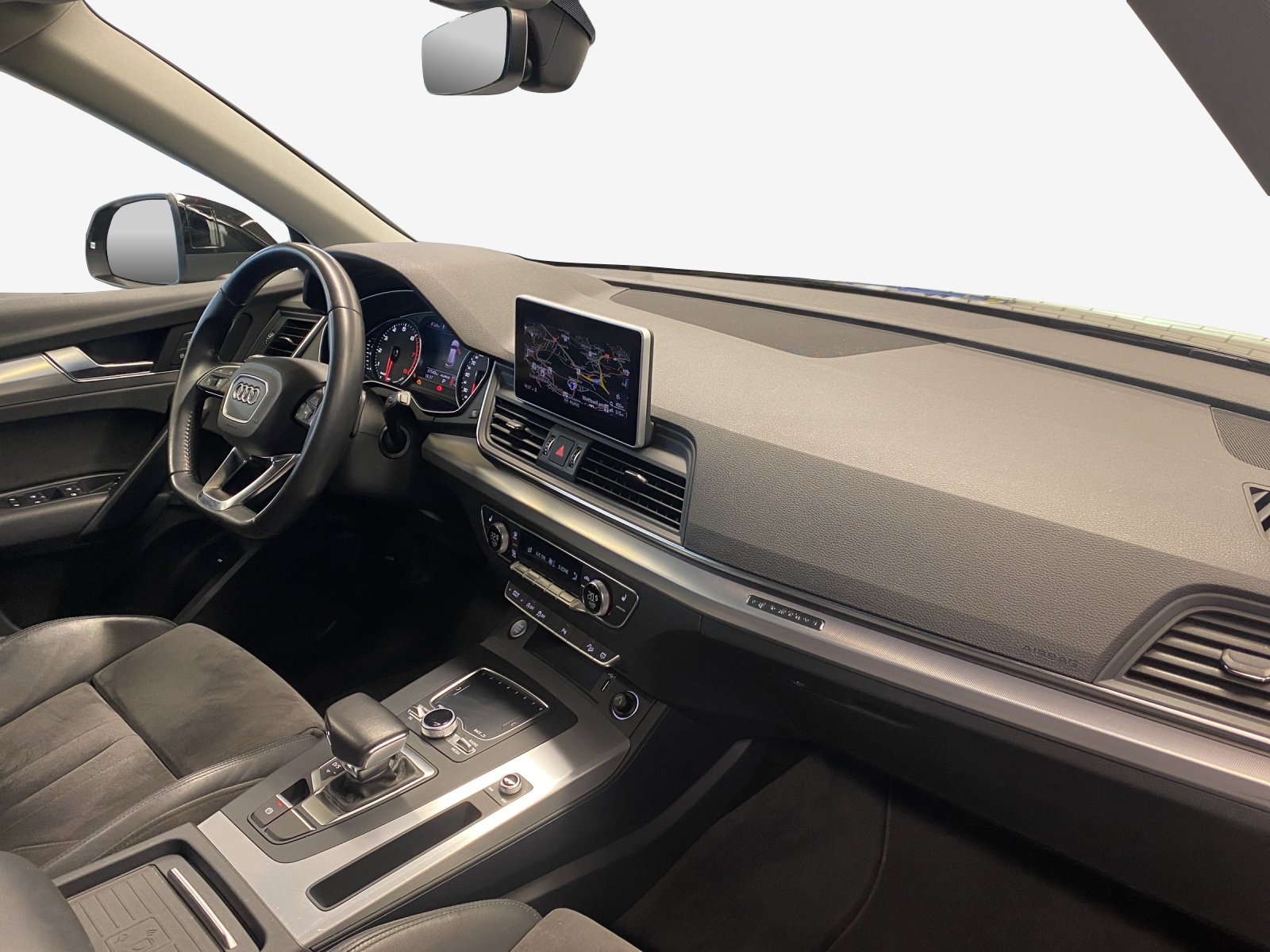 AUDI Q5 45 TFSI sport quattro S-tronic-image-13