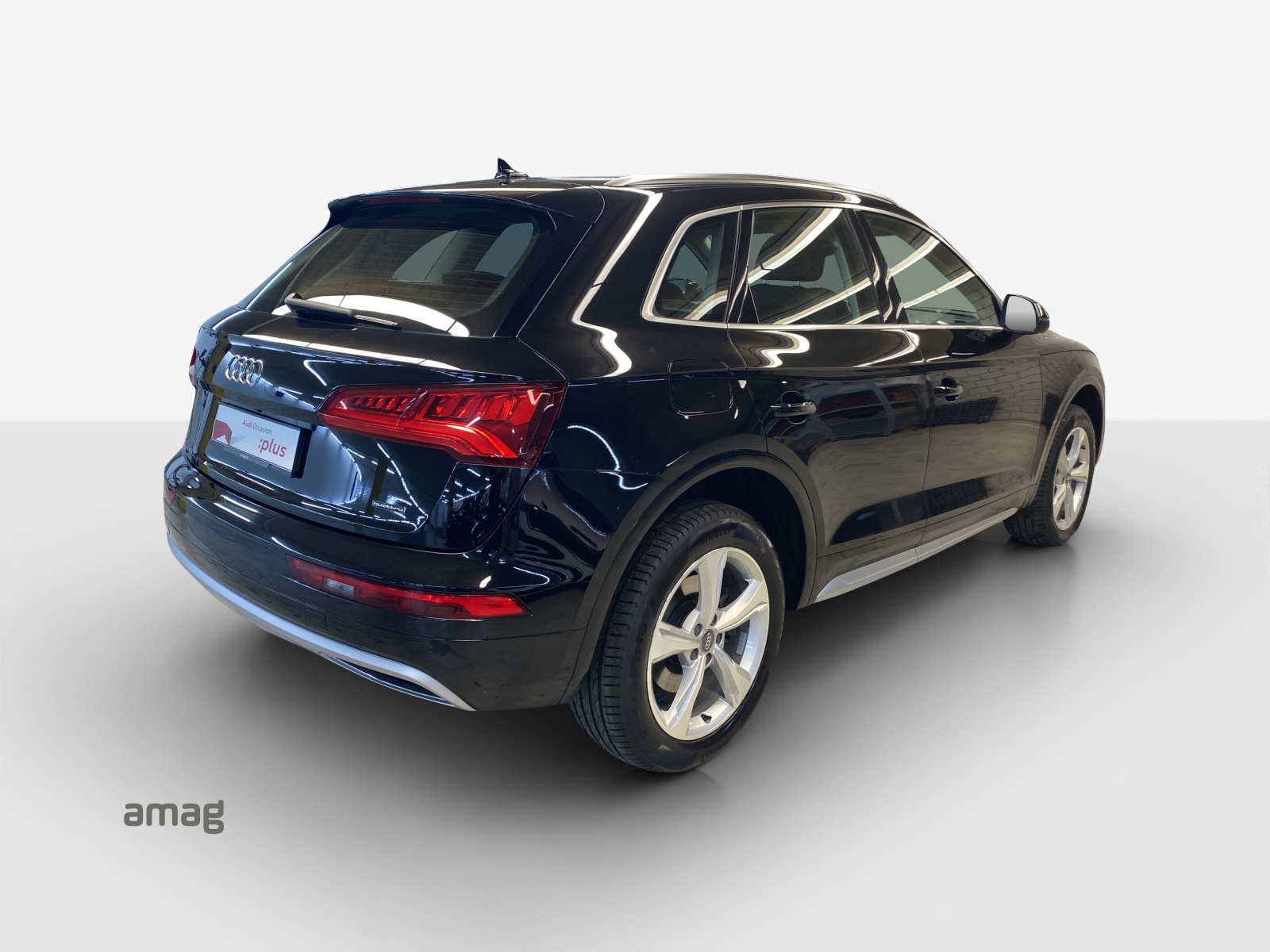 AUDI Q5 45 TFSI sport quattro S-tronic-image-4