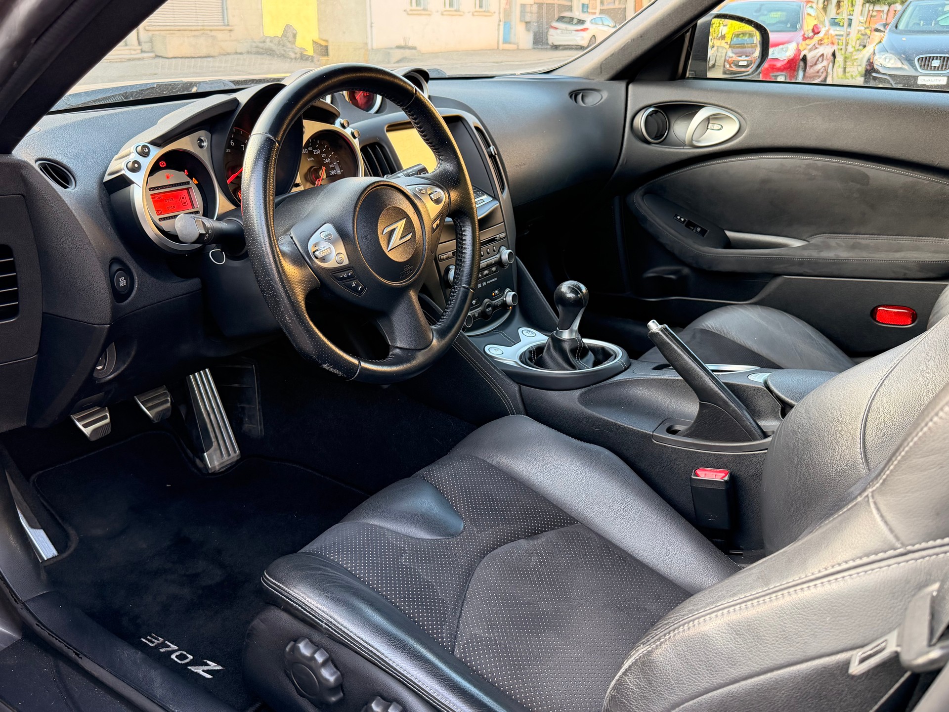 NISSAN 370 Z Pack-image-15