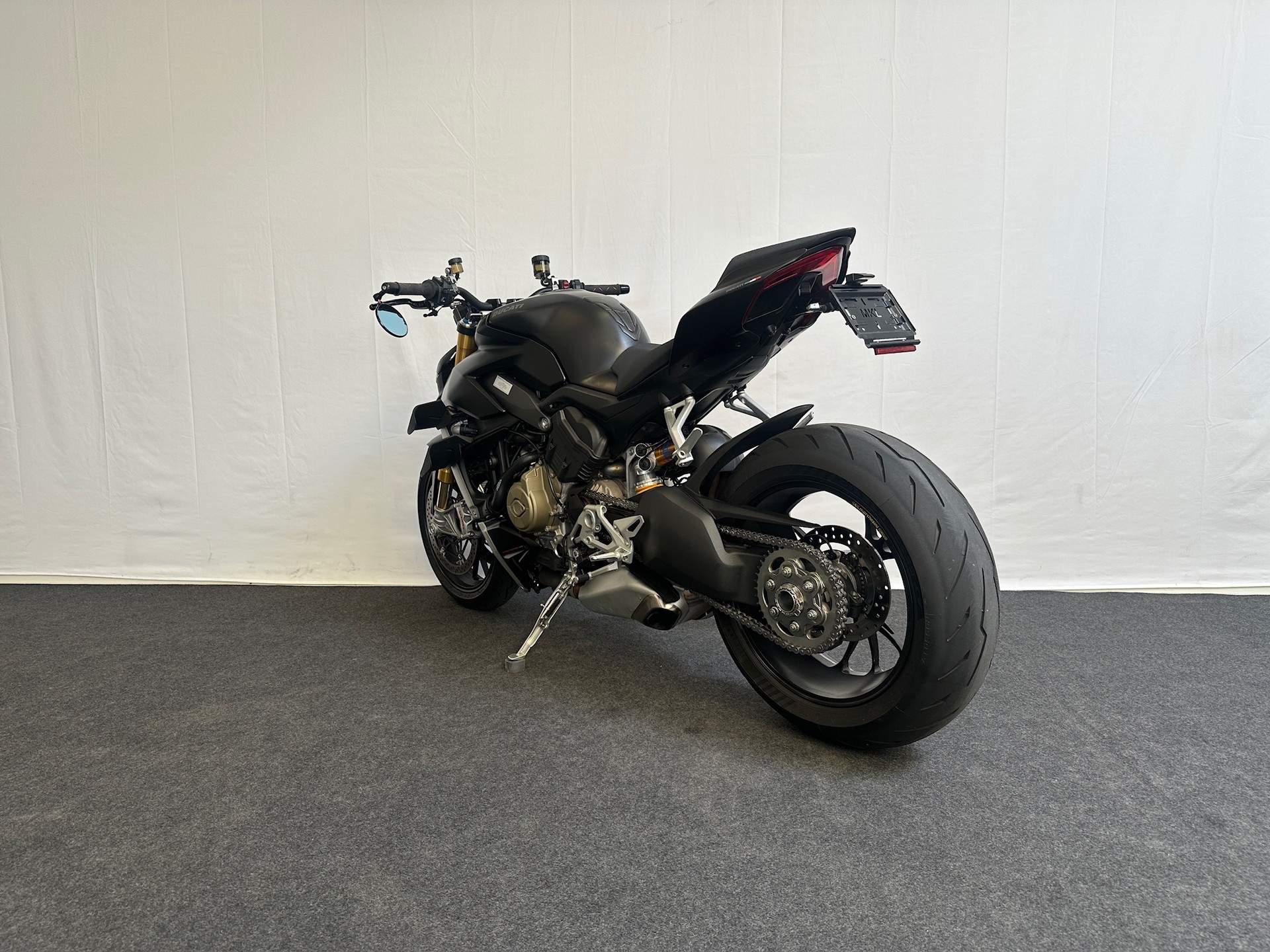 DUCATI Streetfighter V4 S-image-5