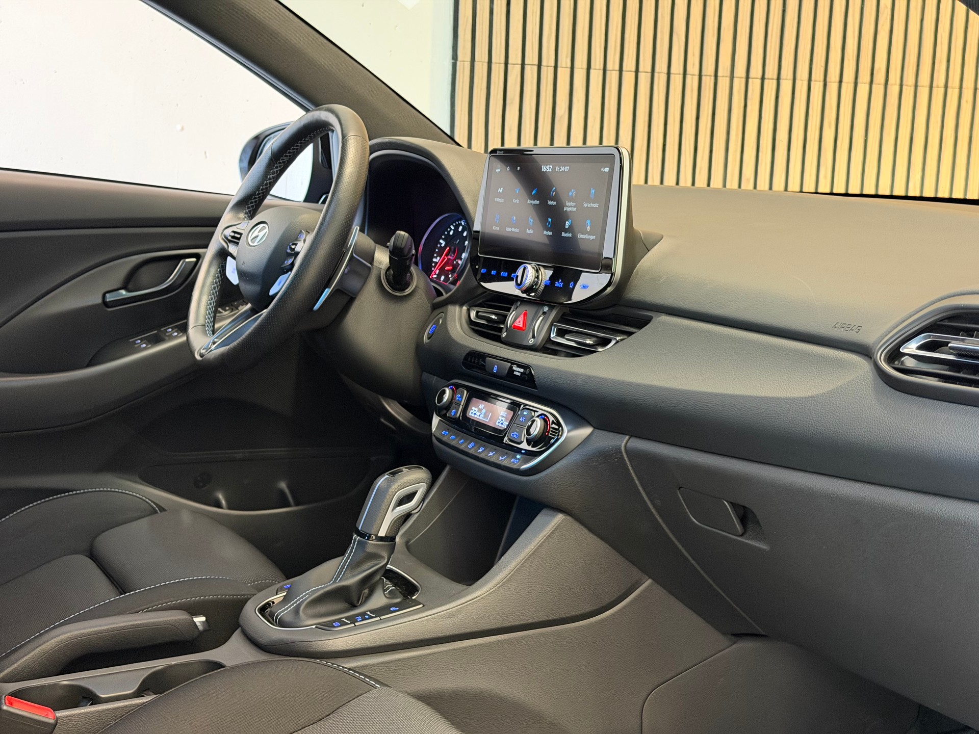 HYUNDAI i30 2.0 T-GDi N DCT PERFORMANCE-image-15