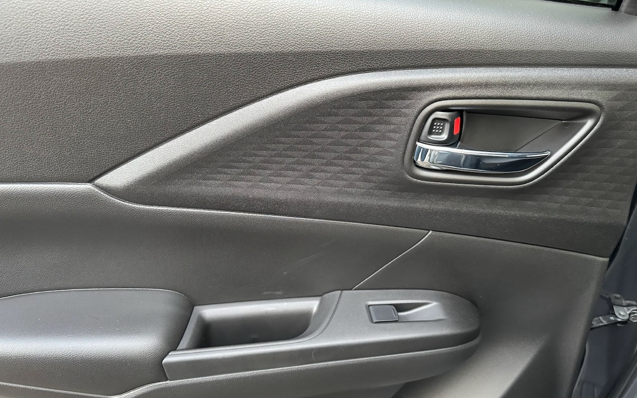 SUZUKI NEW SWIFT 1.2 COMPACT+ HYBRID 4X4-image-23