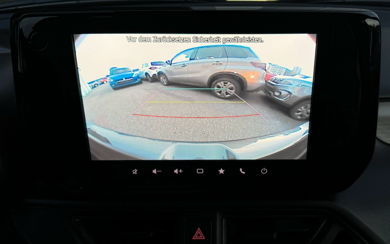 SUZUKI NEW SWIFT 1.2 COMPACT+ HYBRID 4X4-image-17