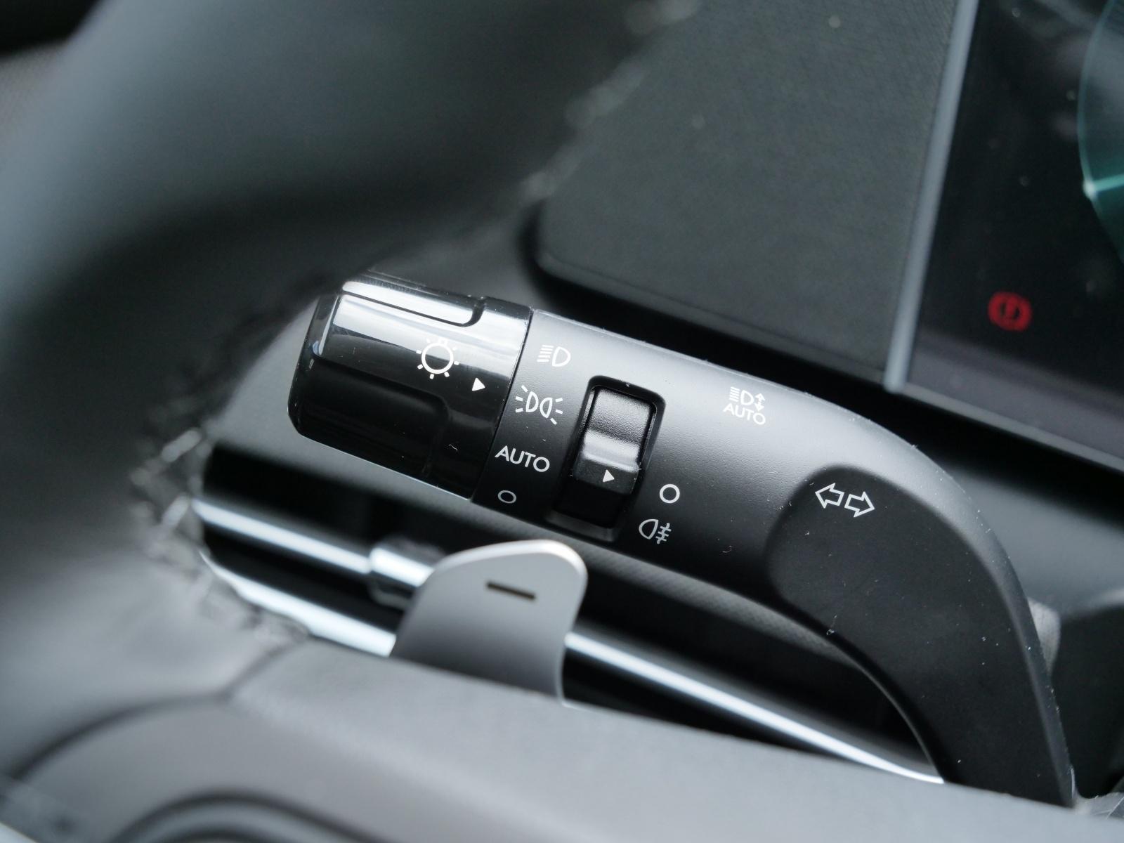 HYUNDAI Tucson 1.6 T-GDi HEV Origo Blackline 4WD-image-19