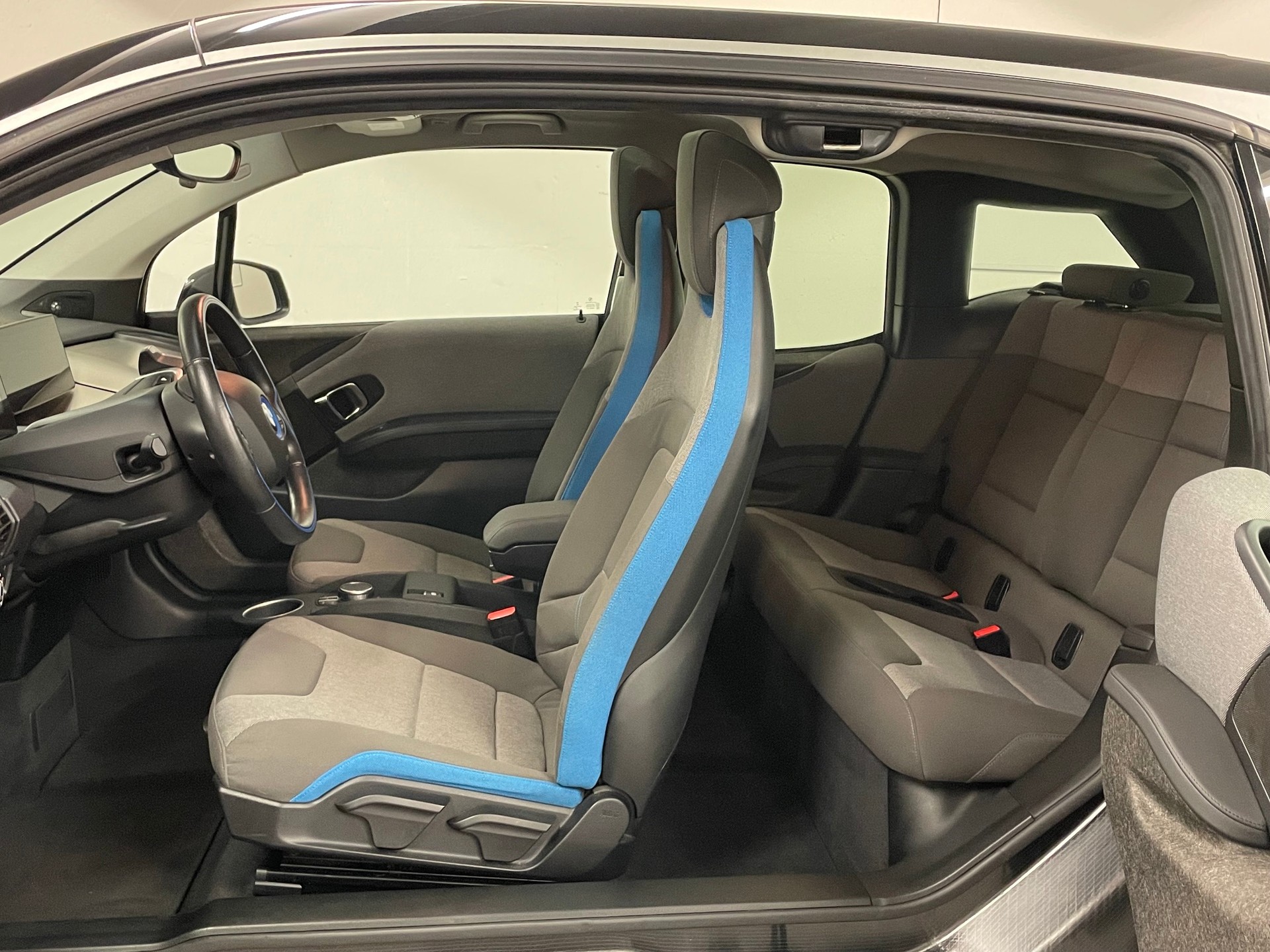 BMW i3 (94Ah) Range Extender-image-6