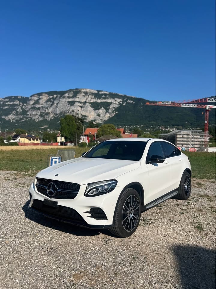 MERCEDES-BENZ GLC 250 AMG Line 4m-image-1