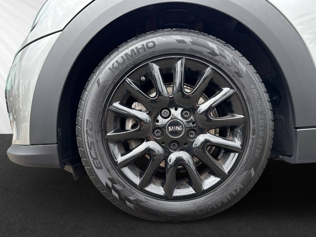 MINI Cooper Steptronic DKG-image-9