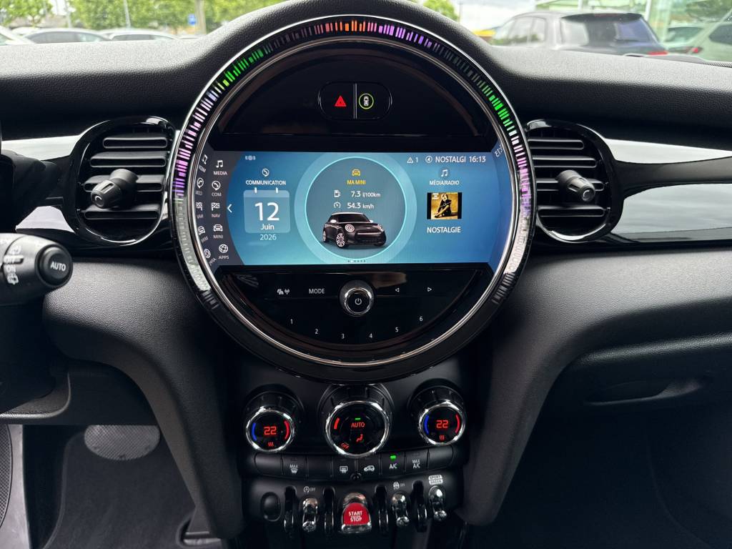 MINI Cooper Steptronic DKG-image-11