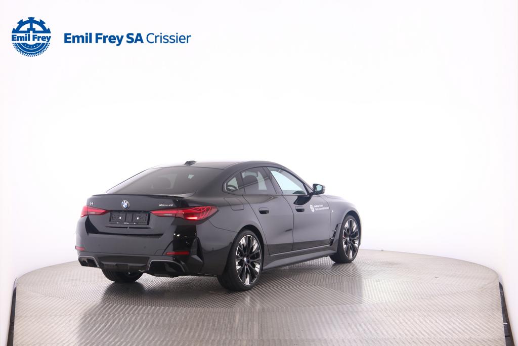 BMW i4 xDrive40-image-1