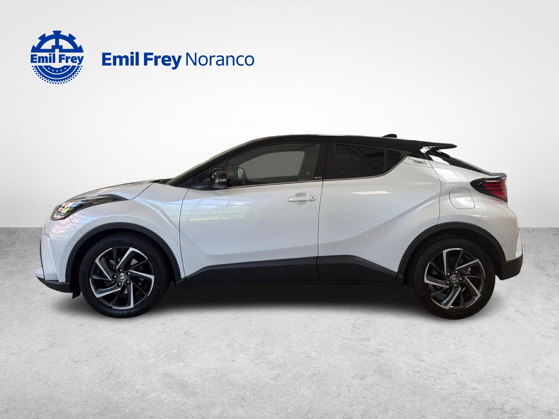 TOYOTA C-HR 2.0 VVTi HSD Move + Ruote invernali incluse-image-1