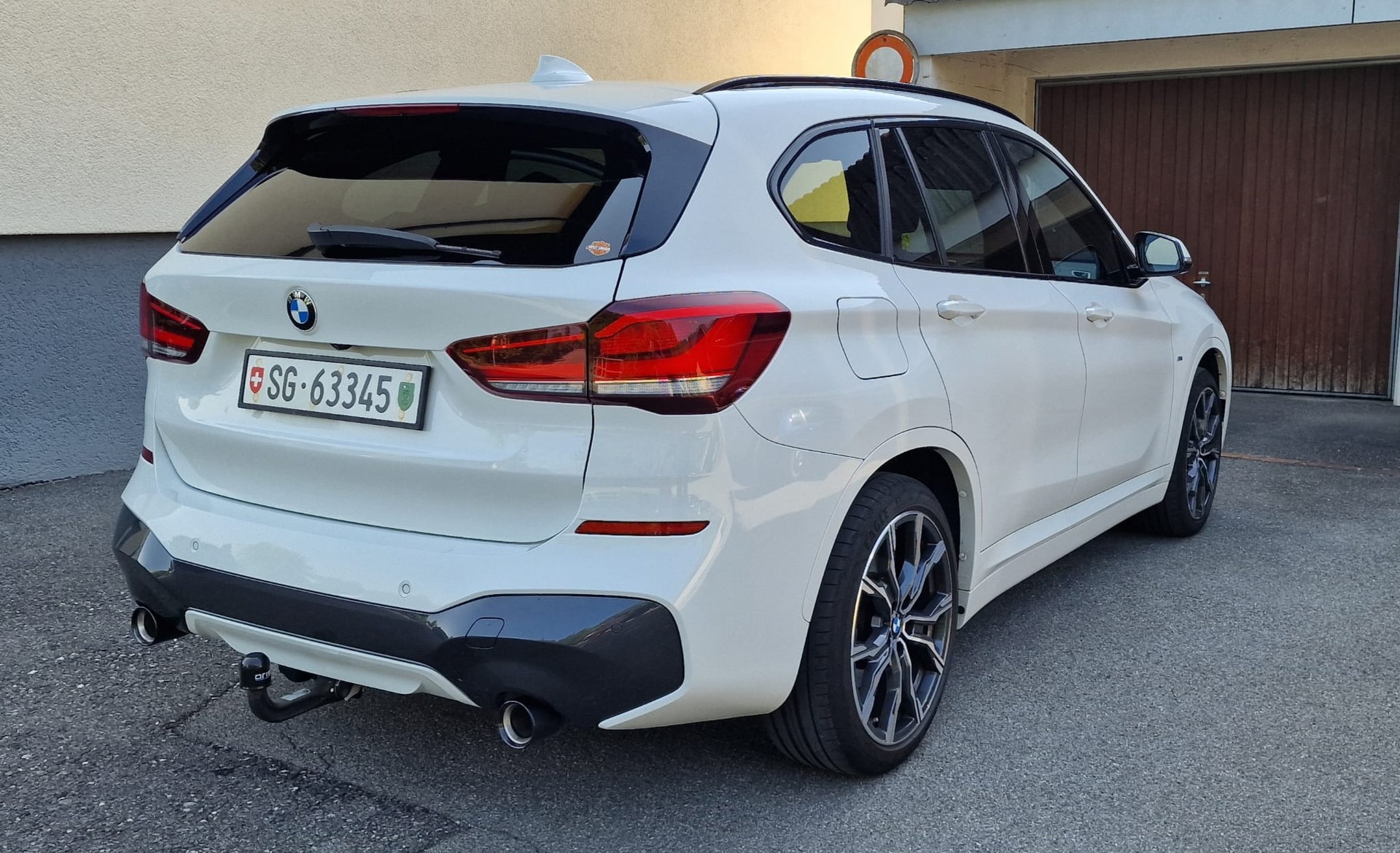 BMW 20d xDrive-image-2