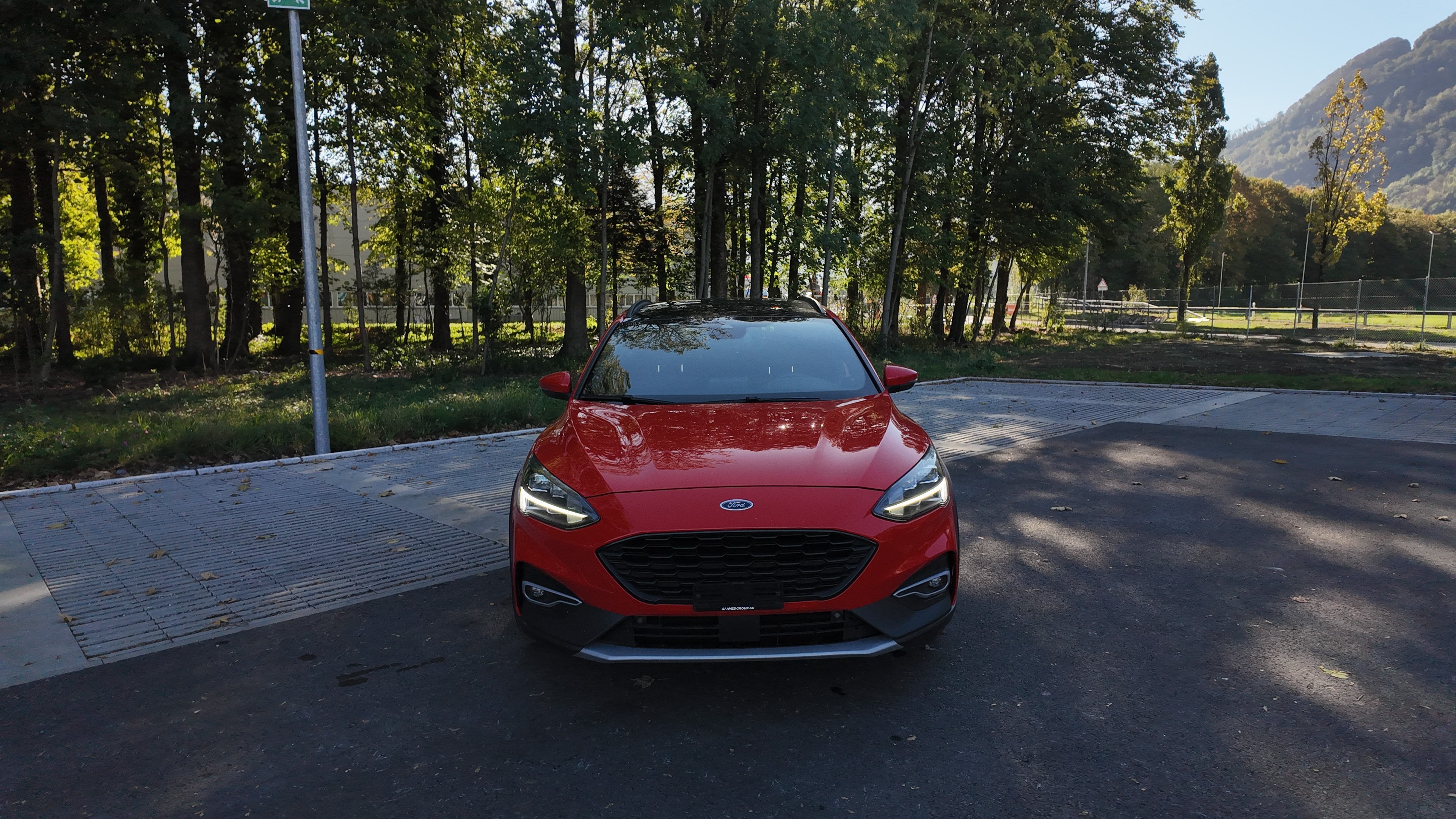 Car photo