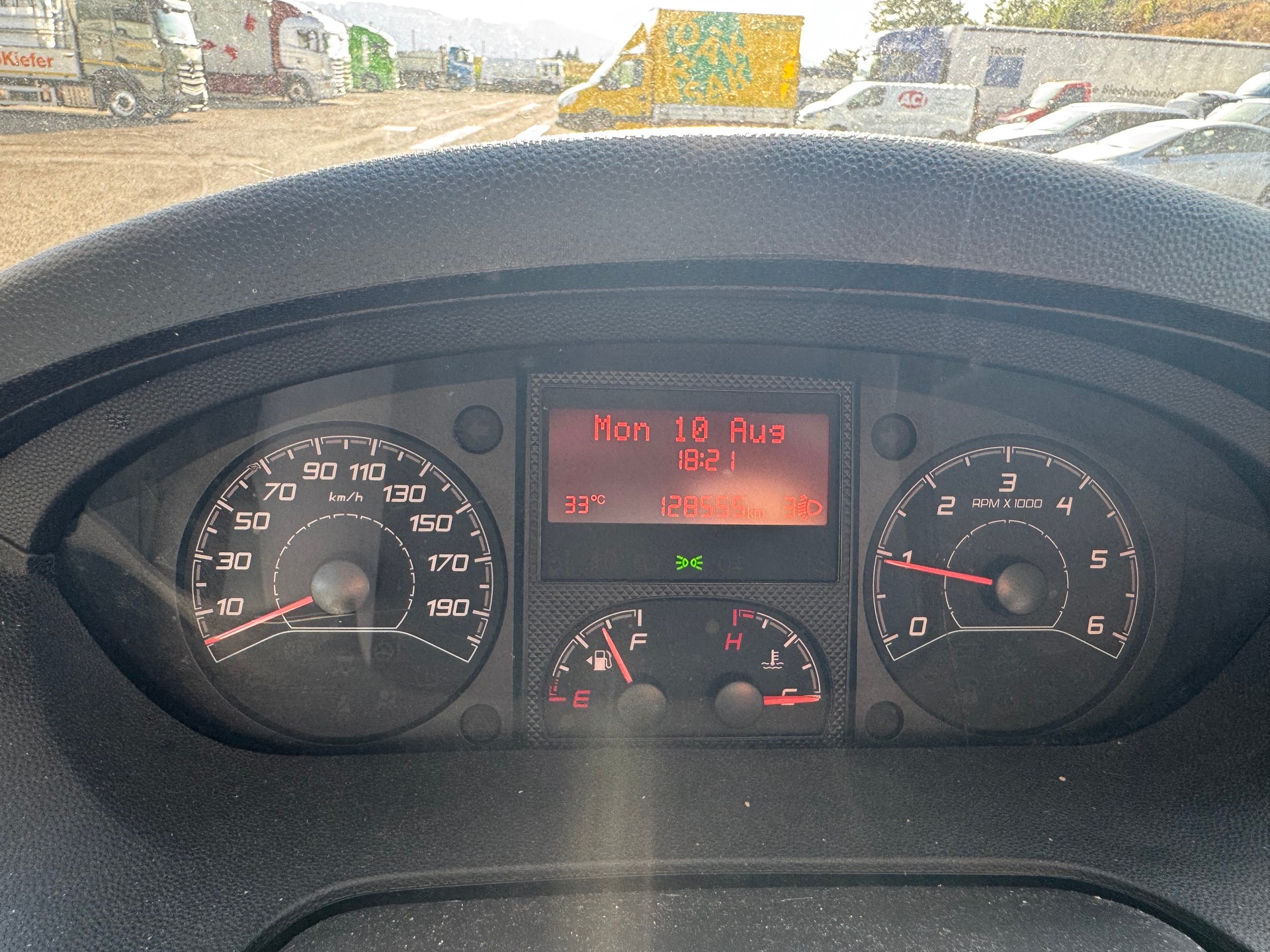 FIAT Ducato 33 2.3 MJ-image-10