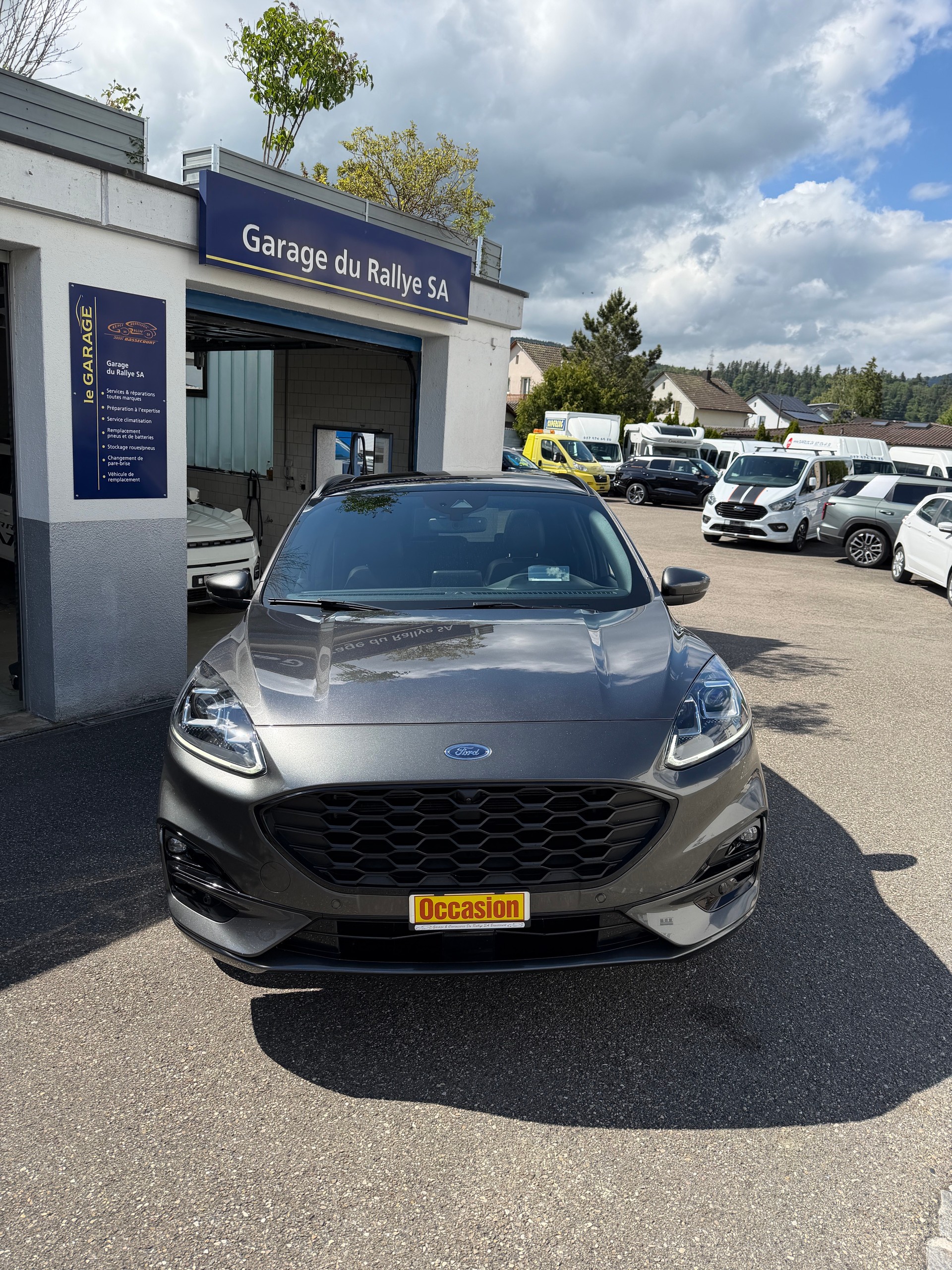 FORD Kuga 2.5 FHEV ST-Line X 4WD-image-5