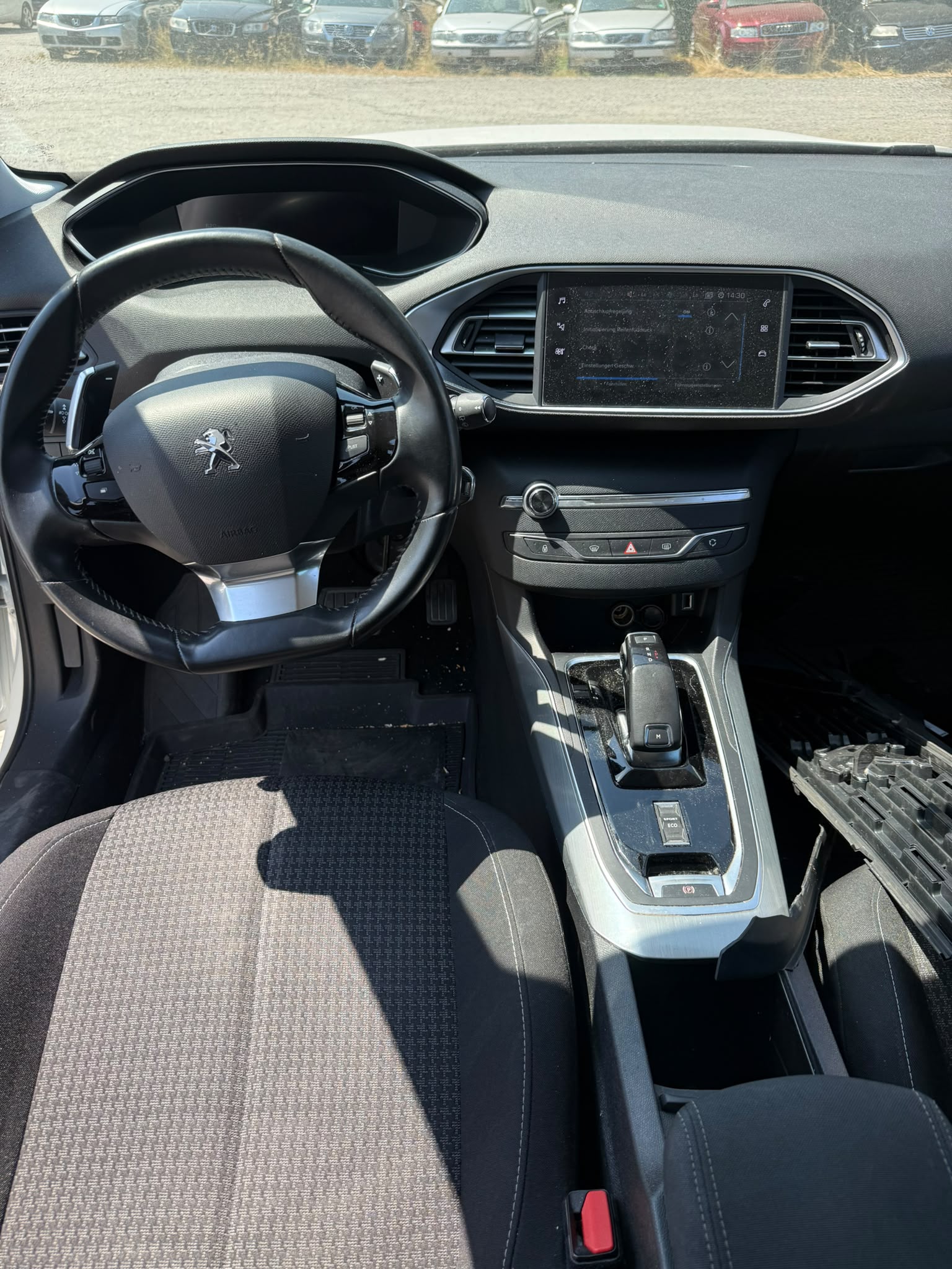 PEUGEOT 308 SW 1.5 BlueHDI Allure EAT8-image-7