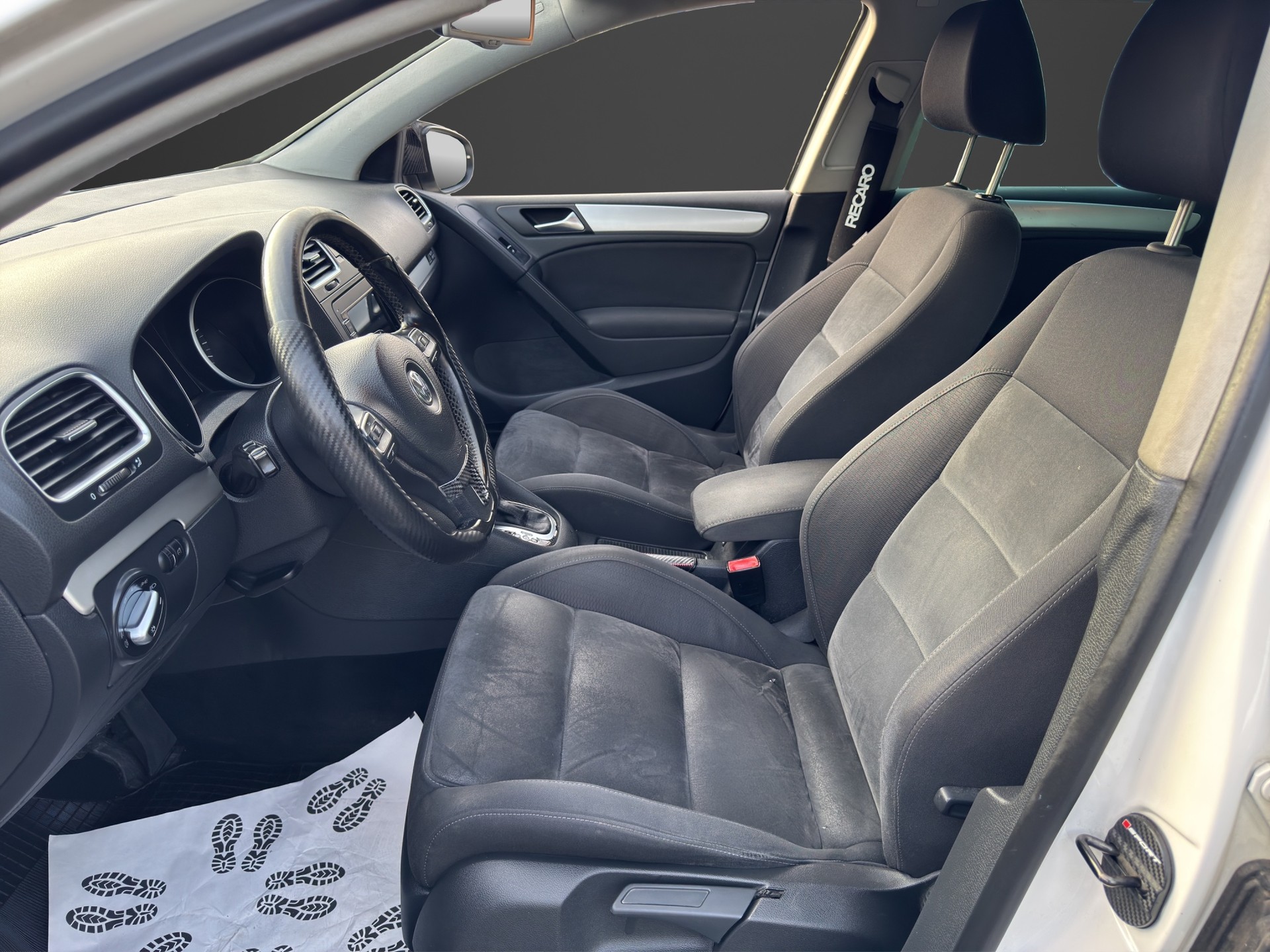 VW Golf 1.4 TSI Highline DSG-image-12