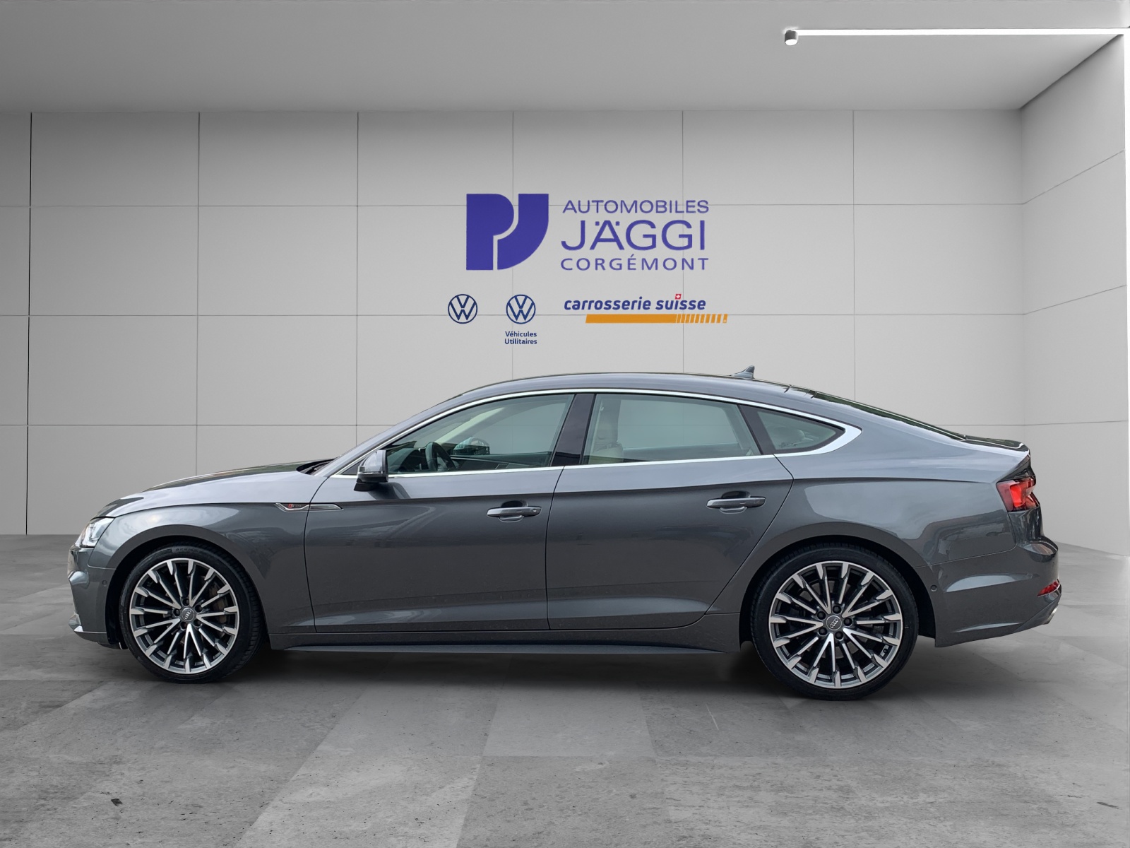 AUDI A5 Sportback 2.0 TFSI Sport quattro S-tronic-image-4