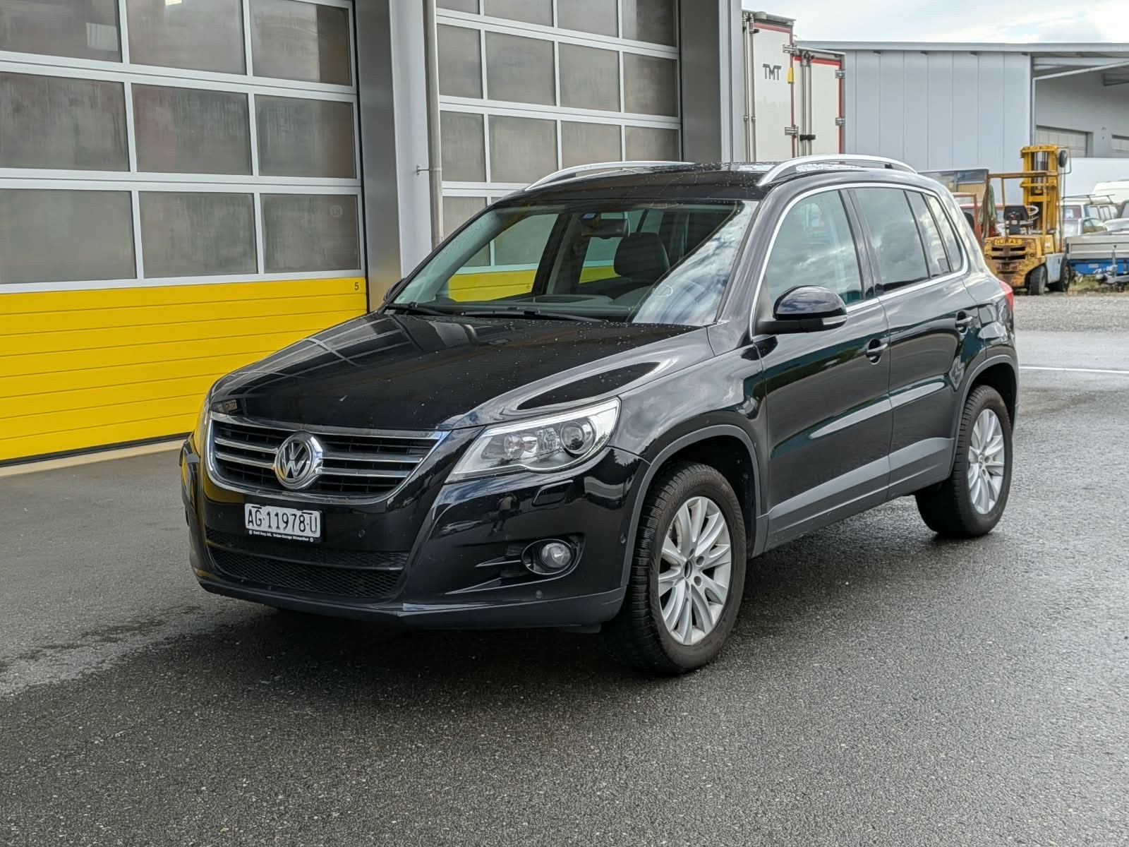 VW Tiguan 2.0 TDI Sport&Style DSG-image-2