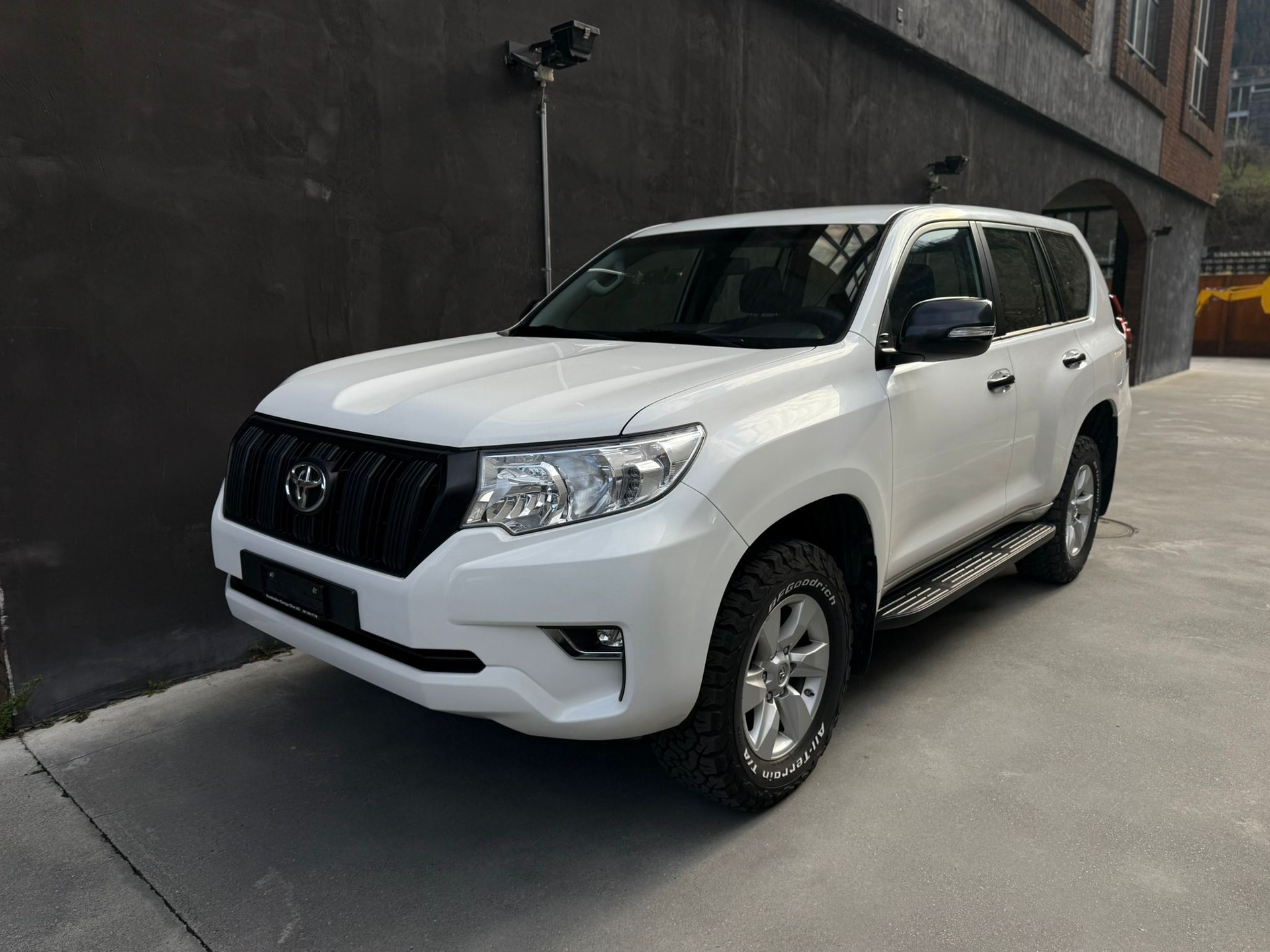 TOYOTA Land Cruiser 2.8TD Comfort Automatic-image-7