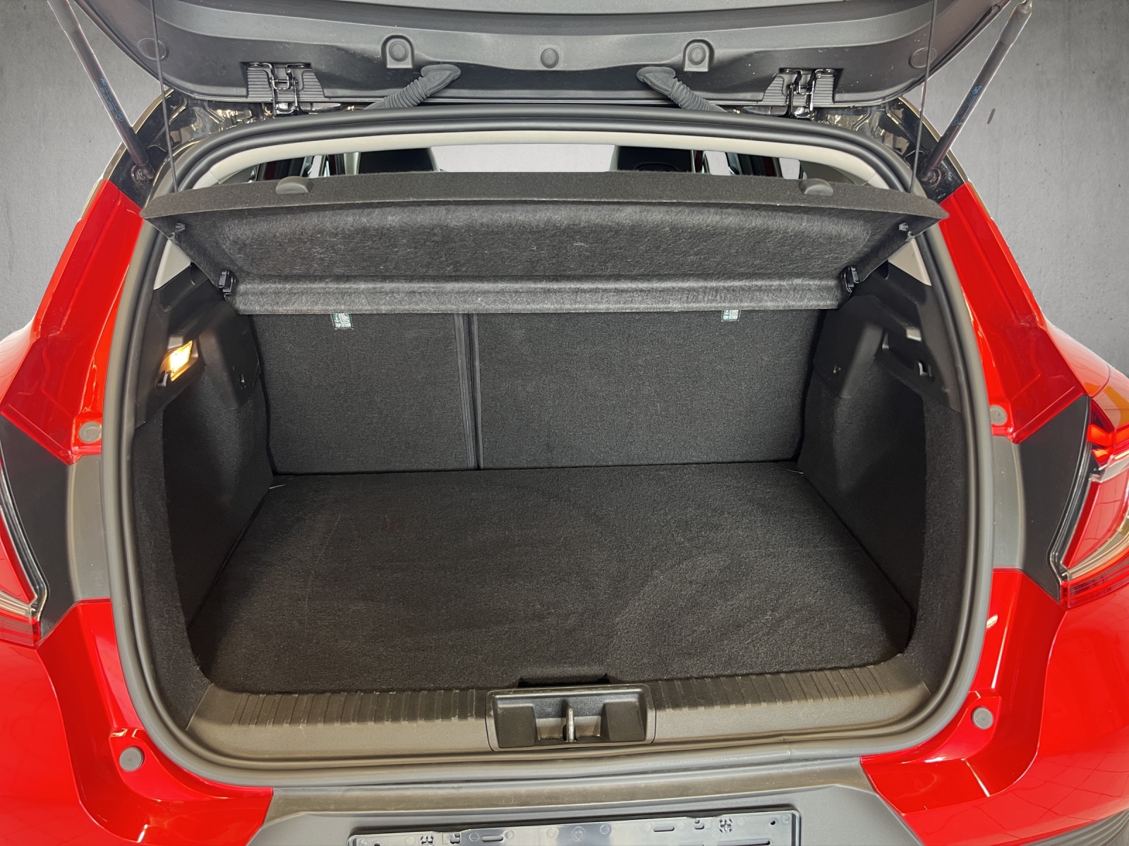 MITSUBISHI ASX 1.6 PHEV Intense-image-14