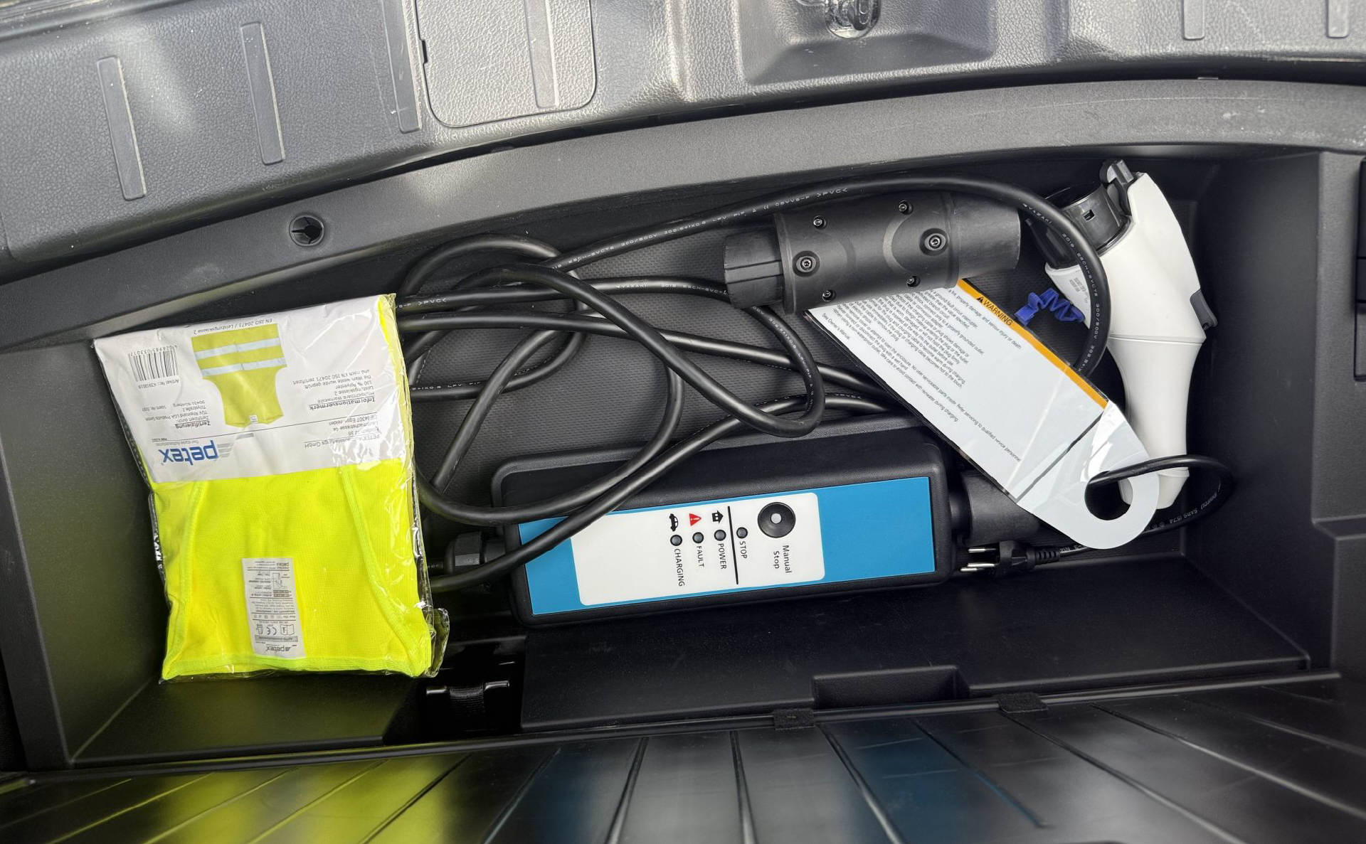 MITSUBISHI Outlander 2.4 PHEV Diamond-image-6