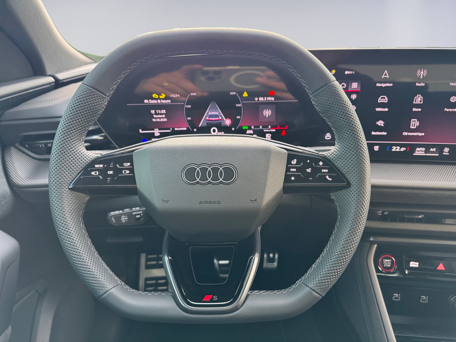 AUDI SQ5 TFSI quattro S-tronic-image-9