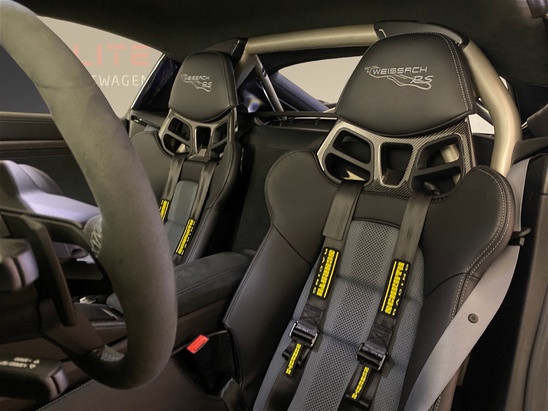 PORSCHE 718 Cayman GT4 RS PDK-image-4