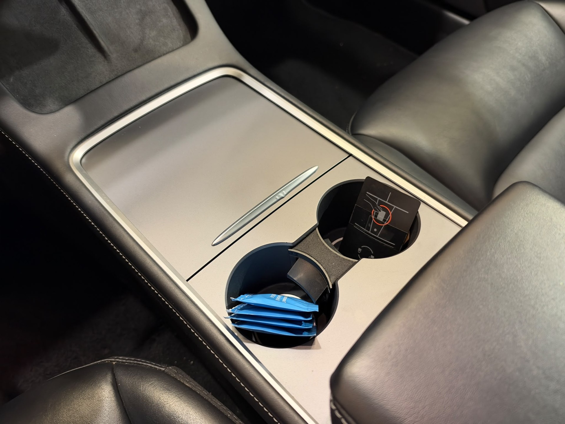 TESLA Model 3 Performance Dual Motor AWD-image-11