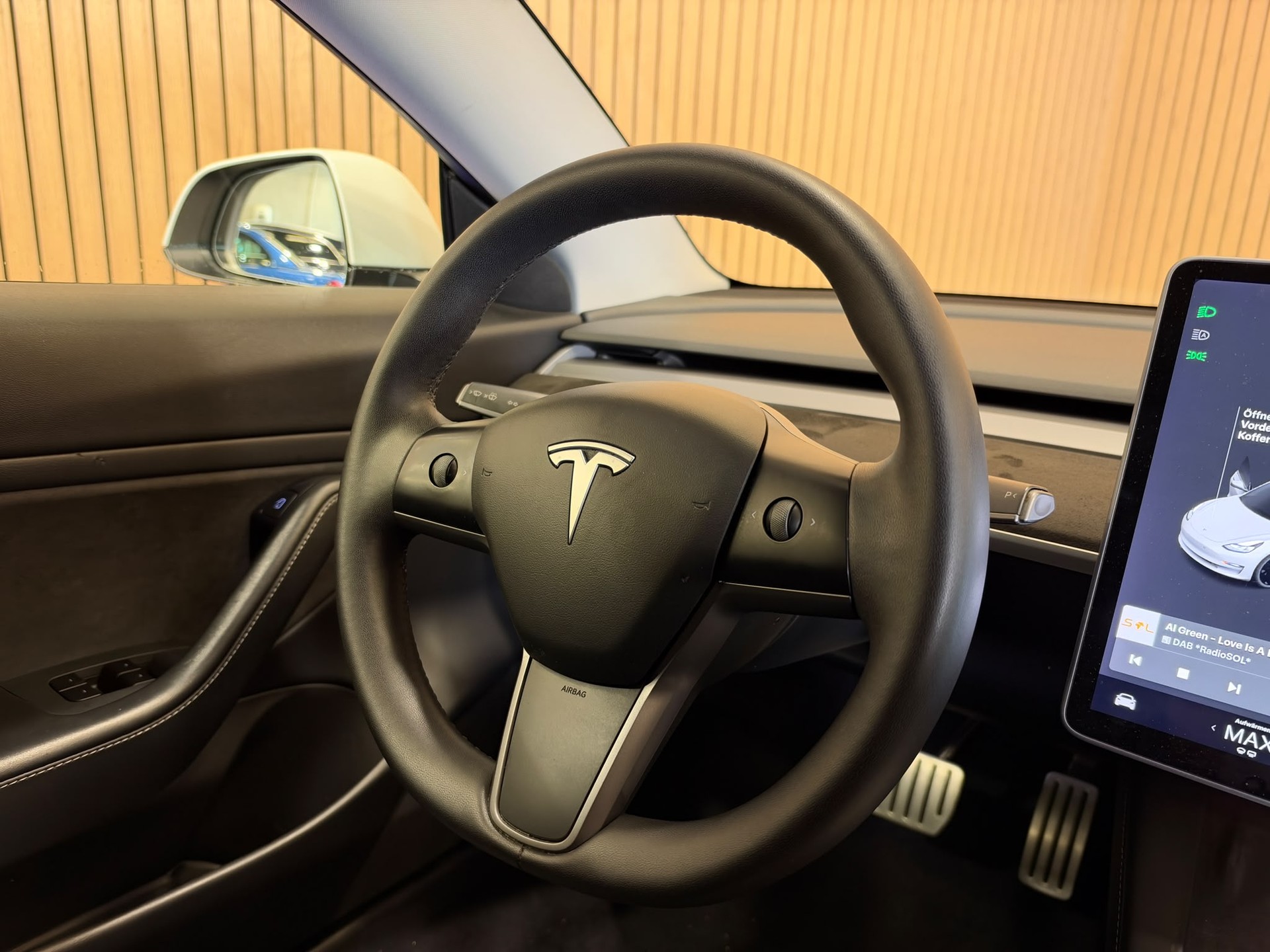 TESLA Model 3 Performance Dual Motor AWD-image-7