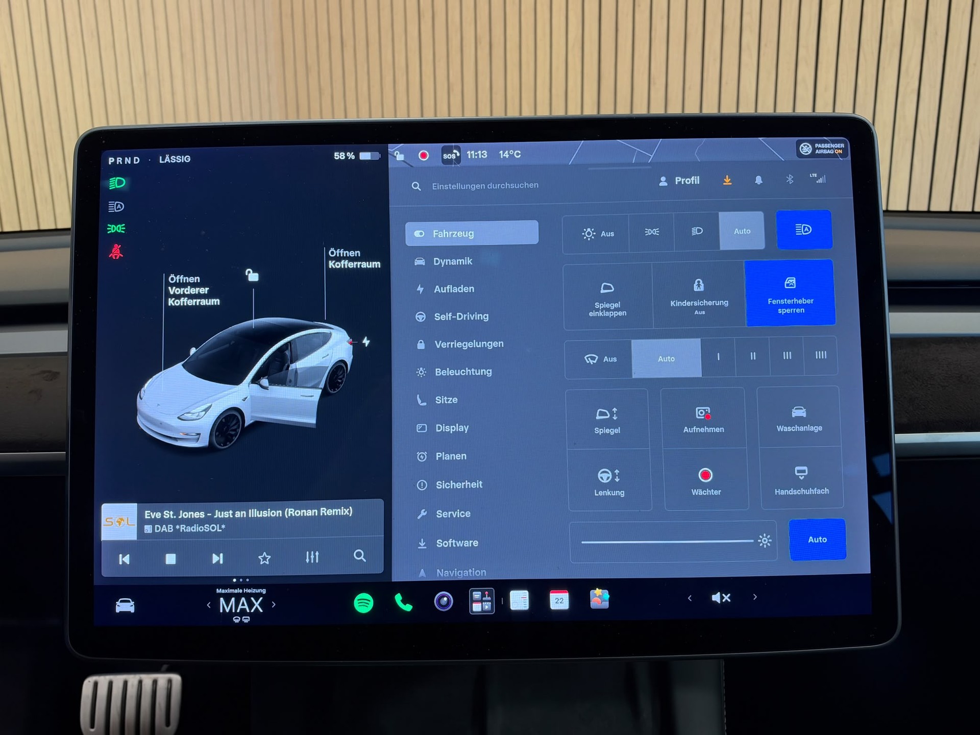 TESLA Model 3 Performance Dual Motor AWD-image-12