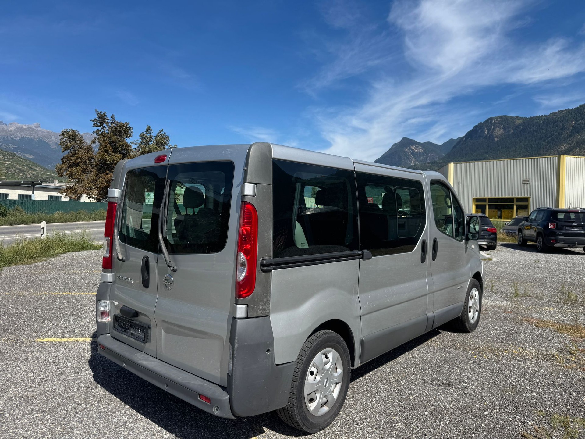 NISSAN Primastar 2.0dCi 115 L2H1 Premium 2.9t-image-4